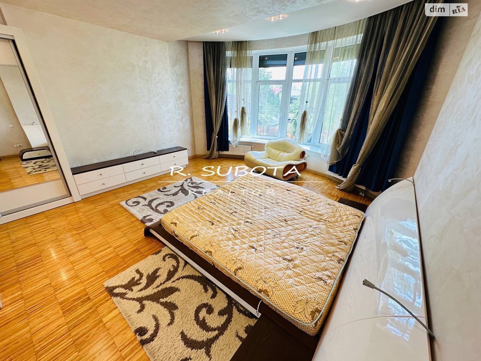 двухэтажный дом, 200 кв. м, кирпич. Сдается помесячно в Днепре фото 1