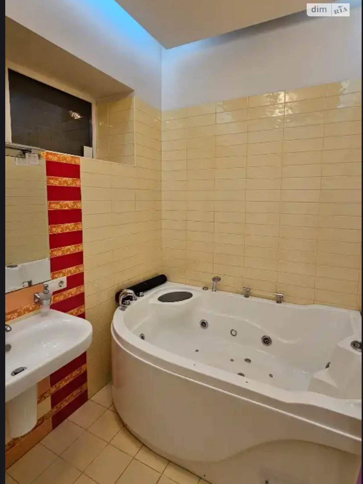 двоповерховий будинок з верандою, 200 кв. м, цегла. Здається помісячно в Дніпрі фото 1