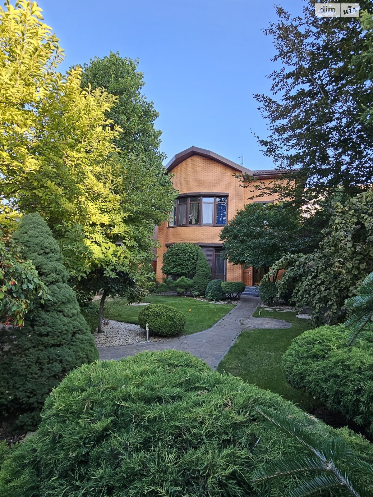 двухэтажный дом, 200 кв. м, кирпич. Сдается помесячно в Днепре фото 1