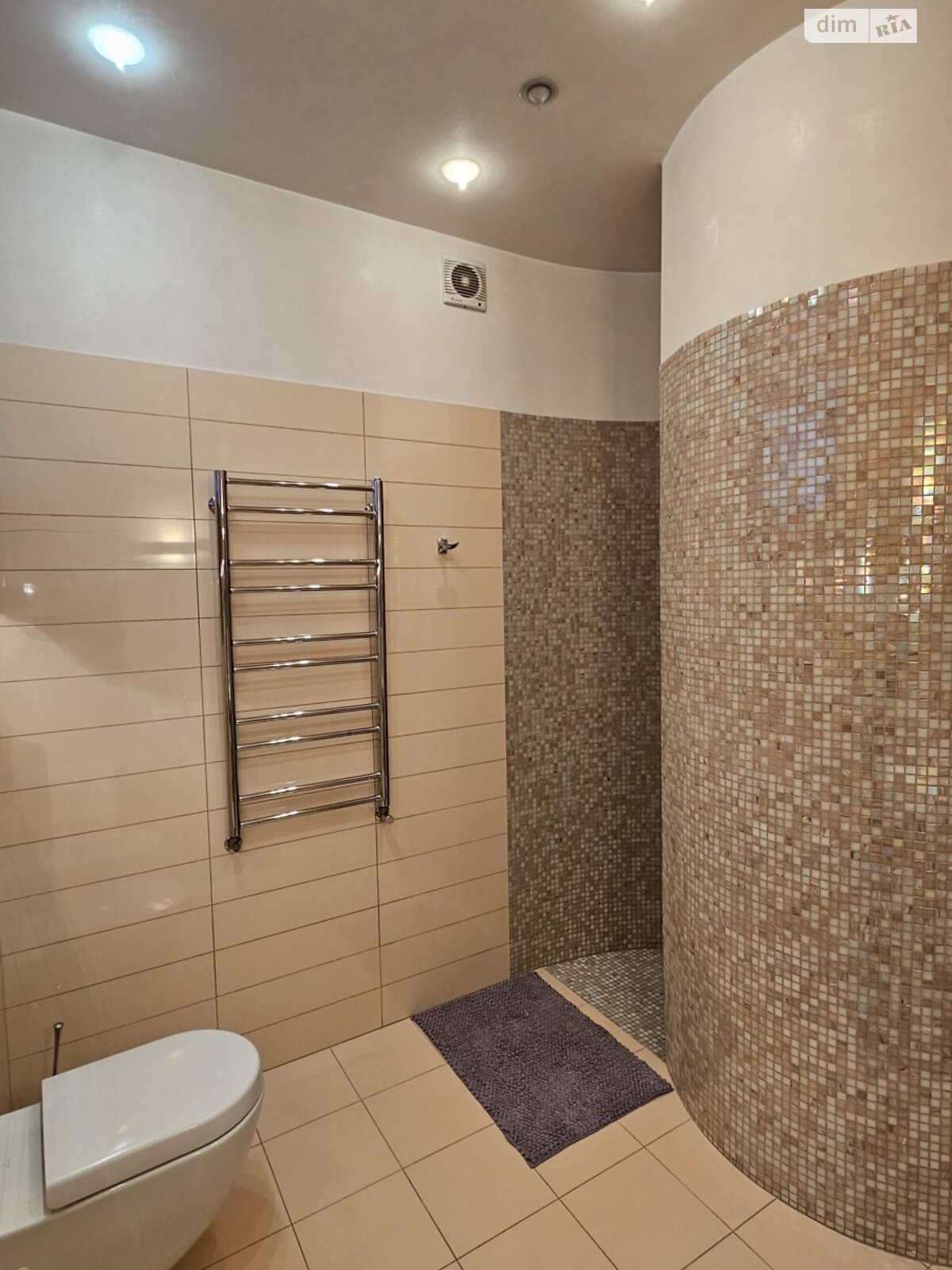 двухэтажный дом, 200 кв. м, кирпич. Сдается помесячно в Днепре фото 1