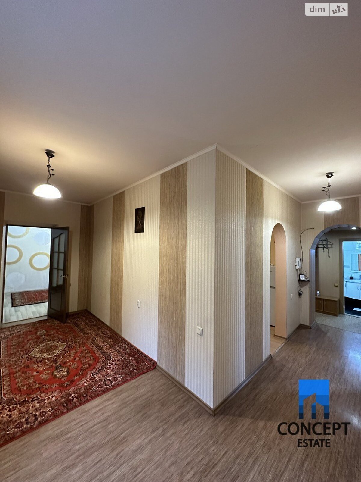 одноэтажный дом с гаражом, 80 кв. м, кирпич. Сдается помесячно в Днепре, в районе Еврейская слобода фото 1