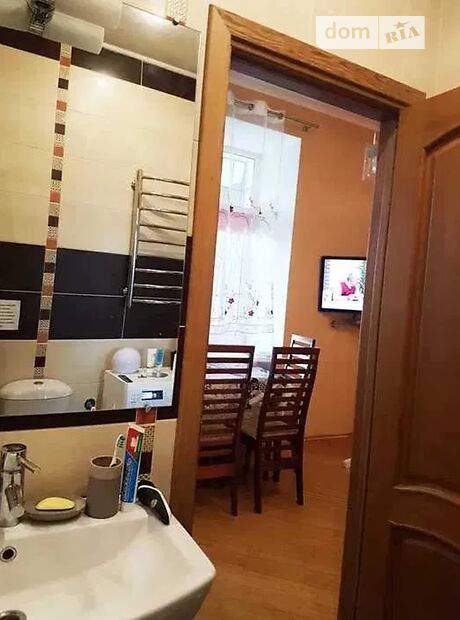 одноэтажный дом с ремонтом, 45 кв. м, кирпич. Сдается помесячно в Днепре, в районе Гагарина фото 1 одноэтажный дом с ремонтом, 45 кв. м, кирпич. Сдается помесячно в Днепре, в районе Гагарина фото 1
