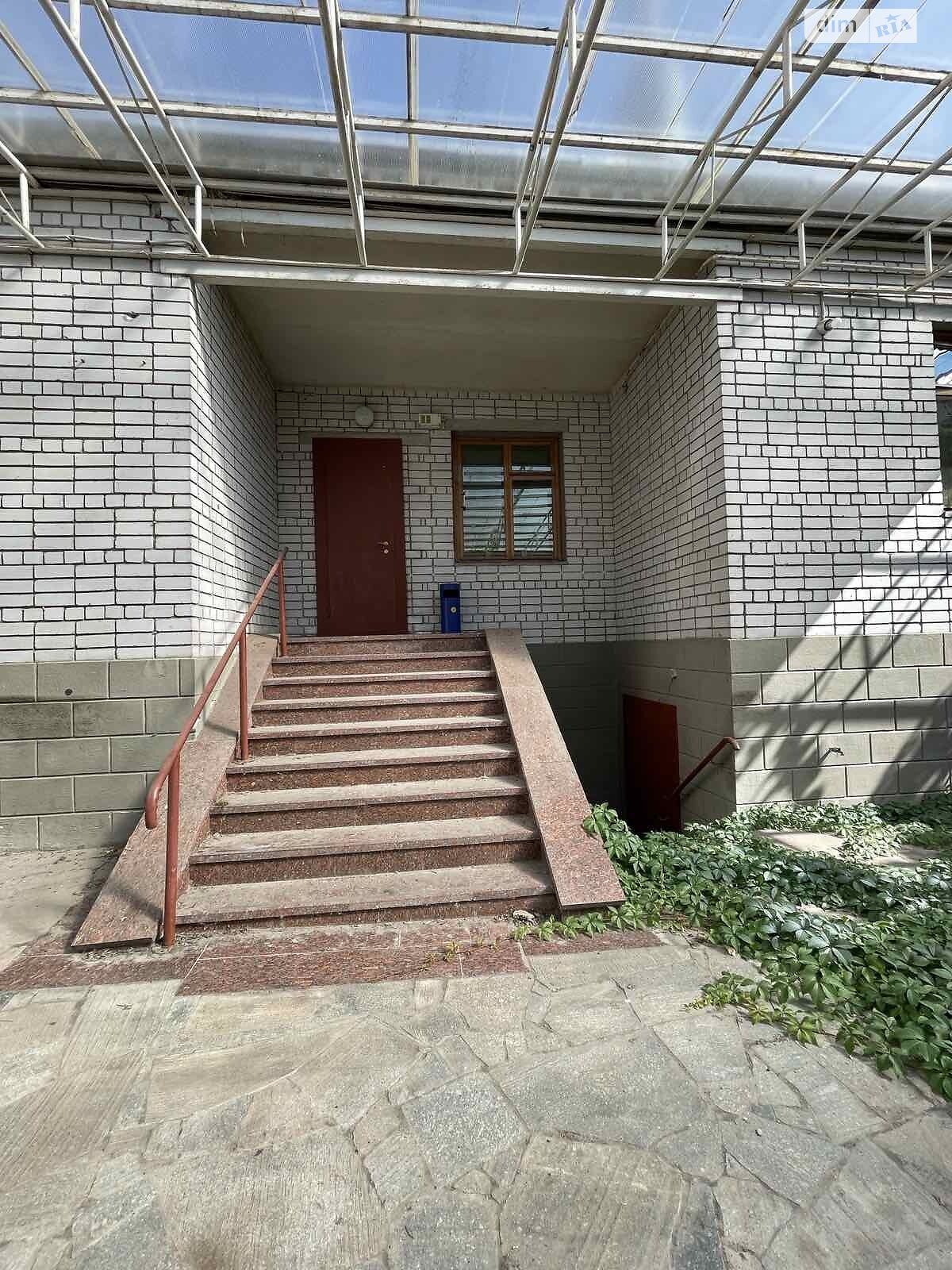 двухэтажный дом, 500 кв. м, кирпич. Сдается помесячно в Днепре, в районе Гагарина фото 1
