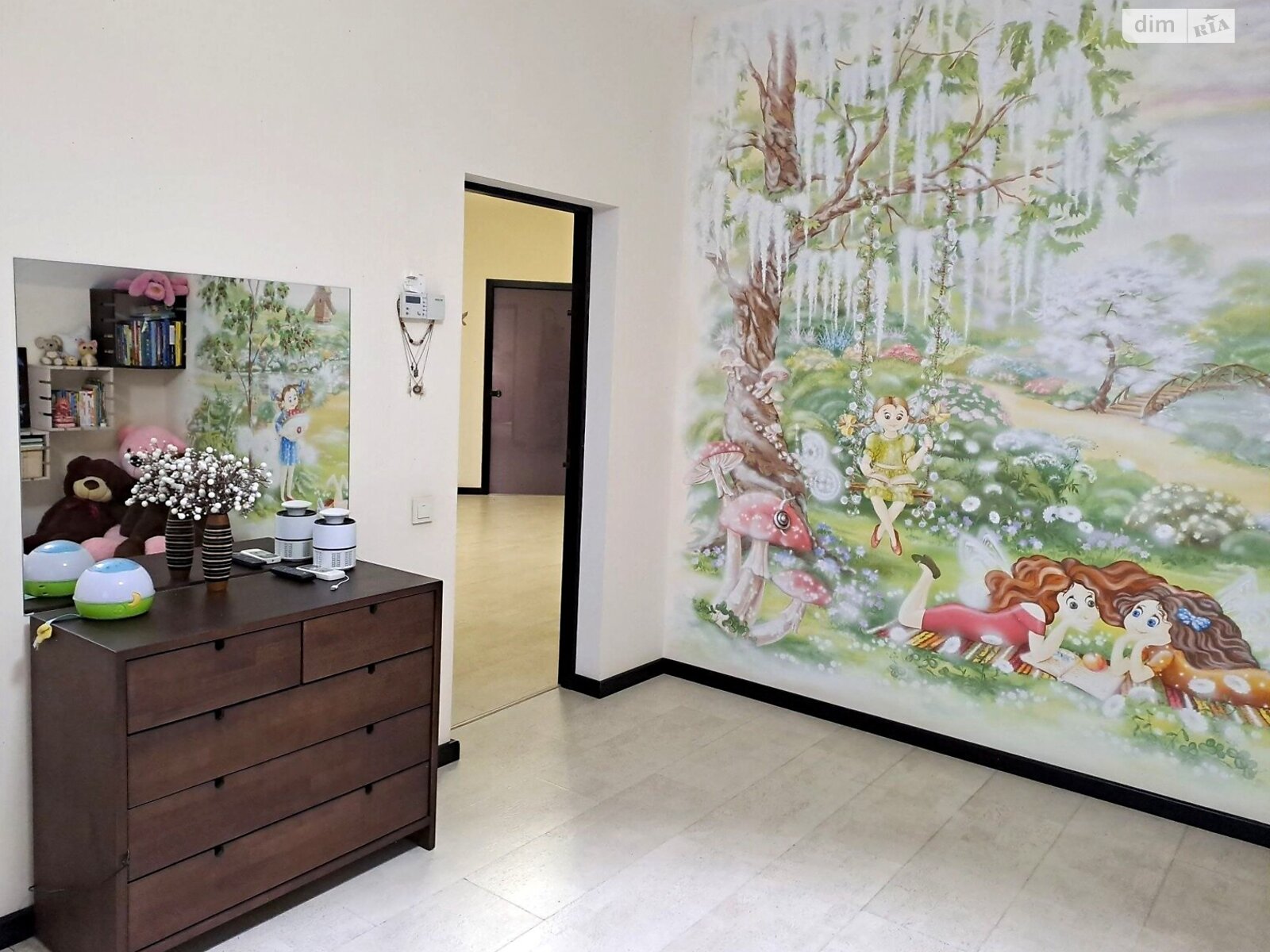 двухэтажный дом с ремонтом, 230 кв. м, кирпич. Сдается помесячно в Днепре, в районе Камянка фото 1