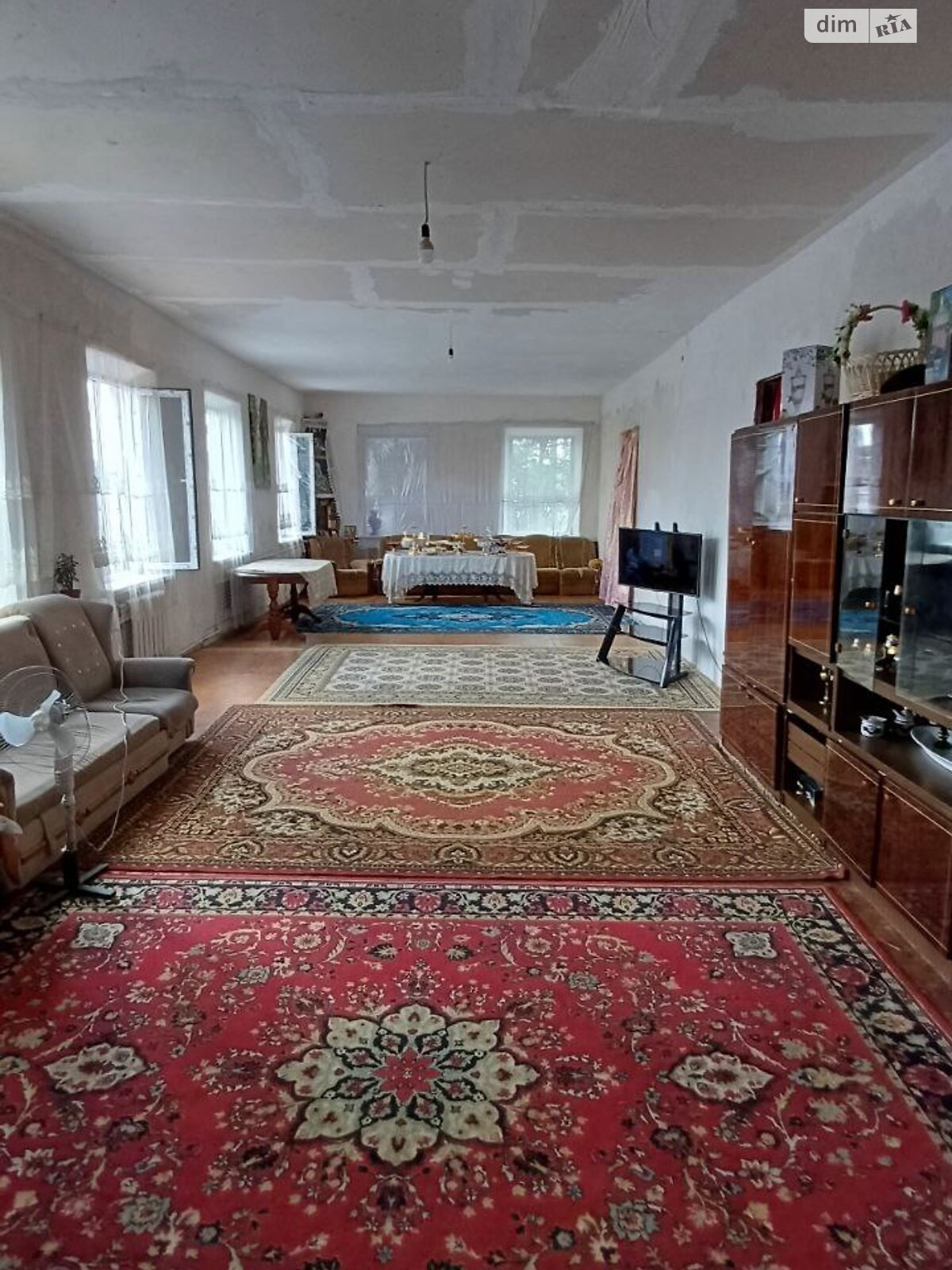 однопроверховий будинок з гаражем, 250 кв. м, шлакоблок. Здається помісячно в Дніпрі, в районі Амур-Нижньодніпровський фото 1