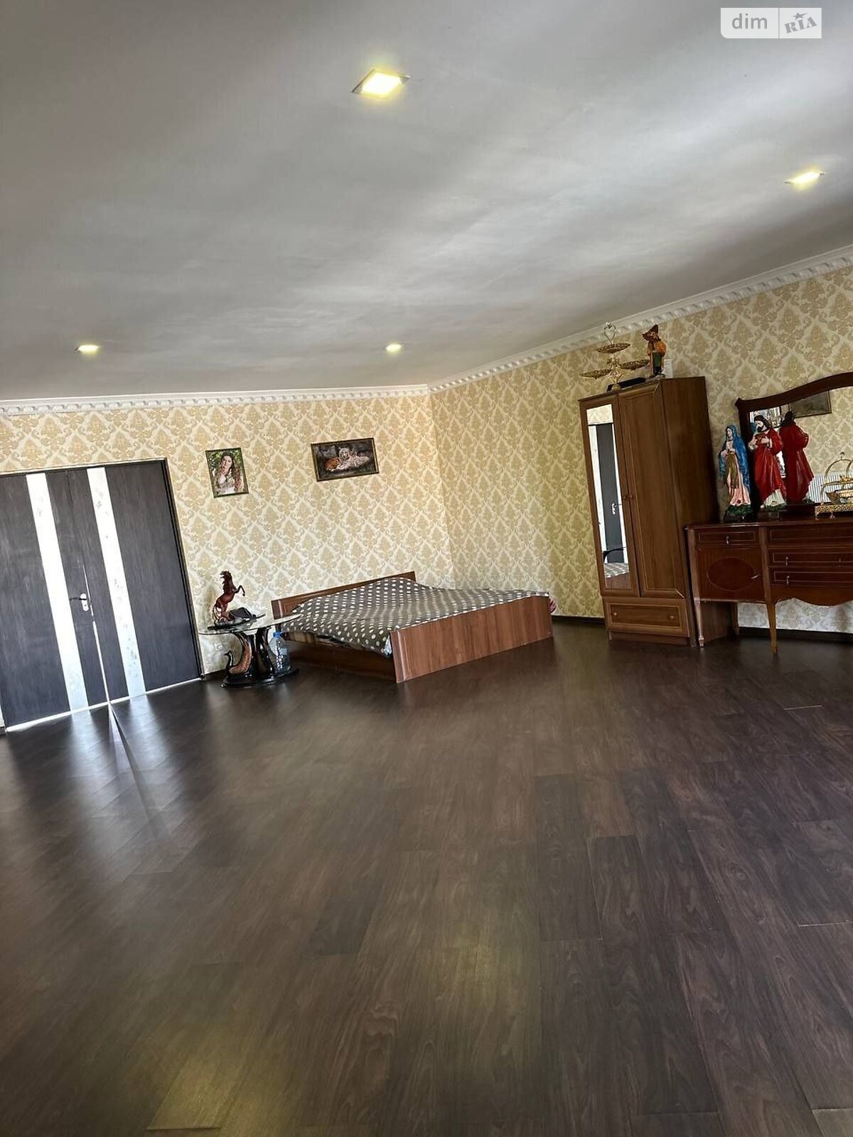 двоповерховий будинок з верандою, 233 кв. м, кирпич. Здається помісячно в Дніпрі, в районі Кам’янка фото 1 двопроверховий будинок з верандою, 233 кв. м, кирпич. Здається помісячно в Дніпрі, в районі Кам’янка фото 1