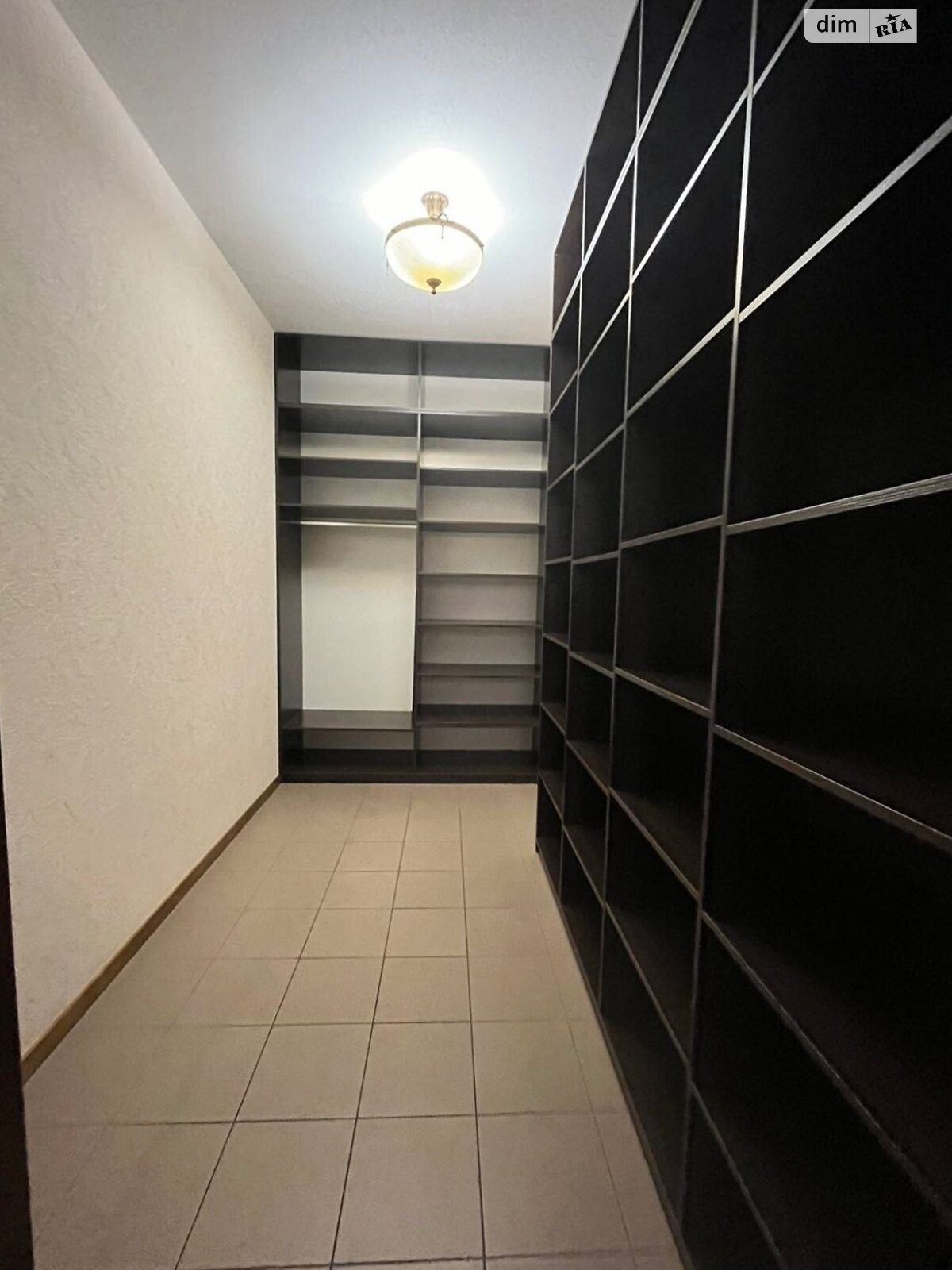 двухэтажный дом с верандой, 230 кв. м, кирпич. Сдается помесячно в Днепре, в районе Камянка фото 1