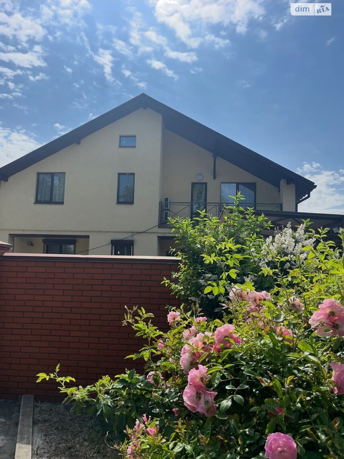 двухэтажный дом с верандой, 230 кв. м, кирпич. Сдается помесячно в Днепре, в районе Камянка фото 1