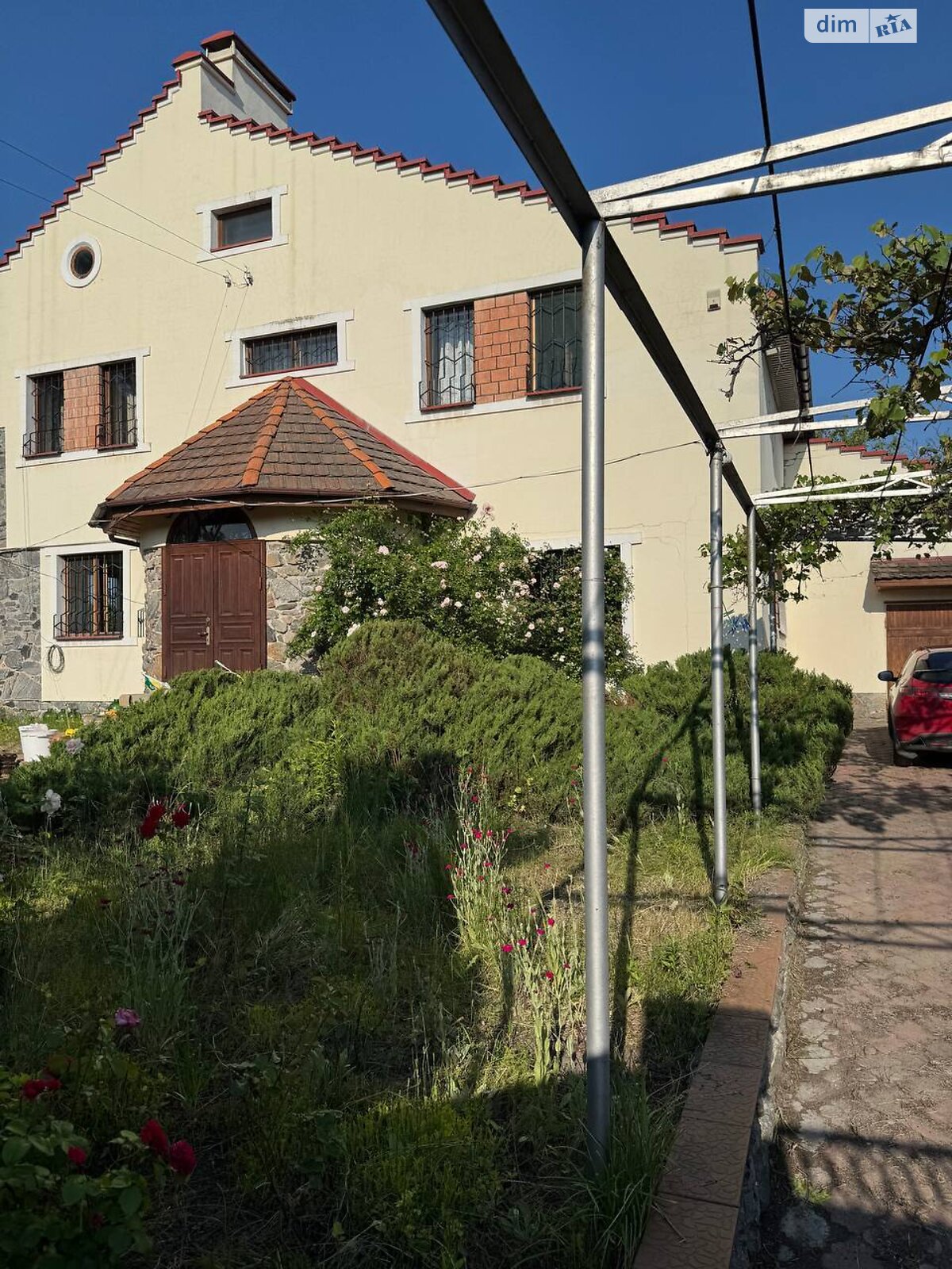 двоповерховий будинок з верандою, 260 кв. м, цегла. Здається помісячно в Дніпрі, в районі Кам’янка фото 1 двопроверховий будинок з верандою, 260 кв. м, цегла. Здається помісячно в Дніпрі, в районі Кам’янка фото 1