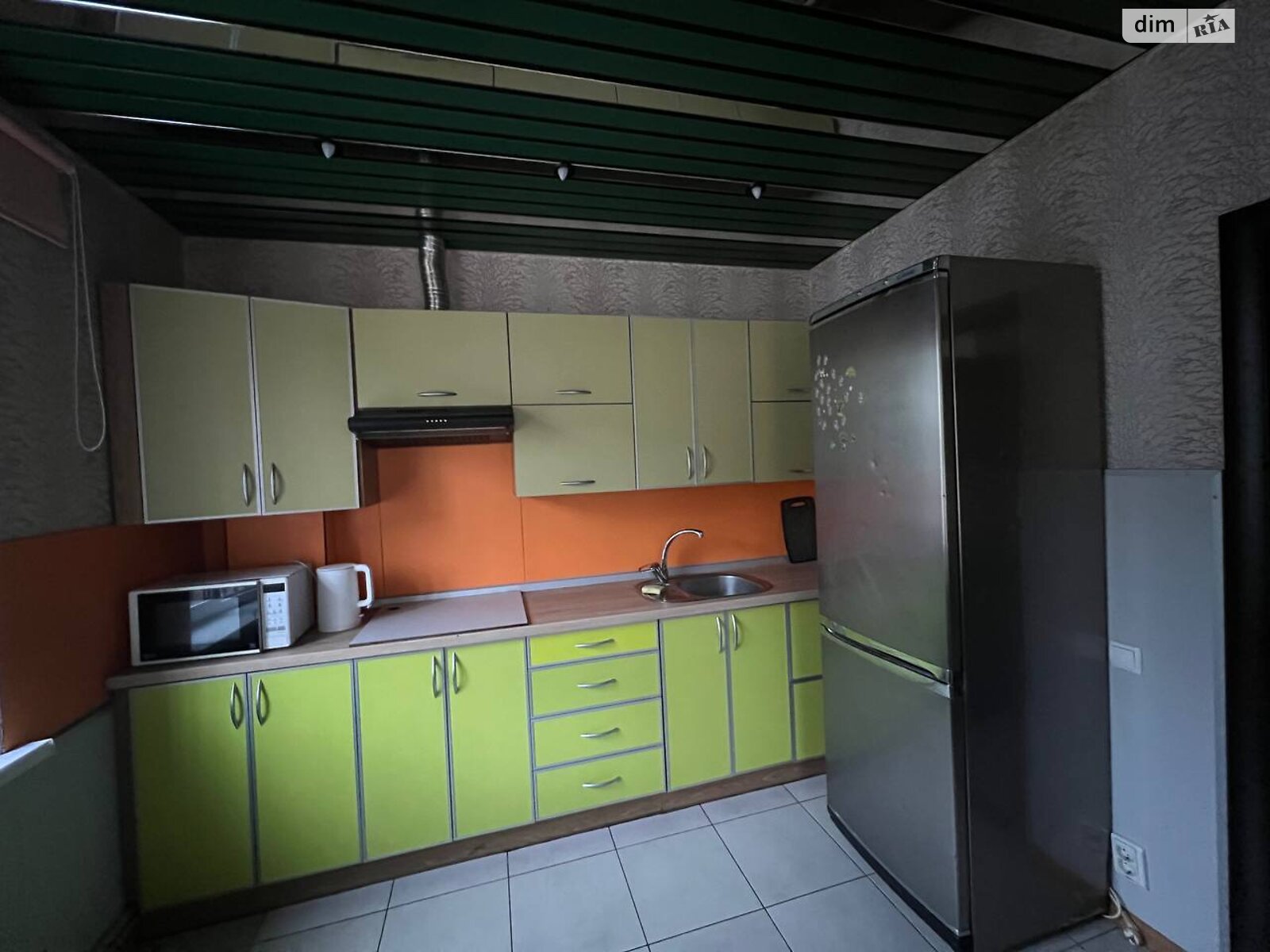 двухэтажный дом беседка, 110 кв. м, кирпич. Сдается помесячно в Днепре, в районе Лагерный фото 1 двухэтажный дом беседка, 110 кв. м, кирпич. Сдается помесячно в Днепре, в районе Лагерный фото 1