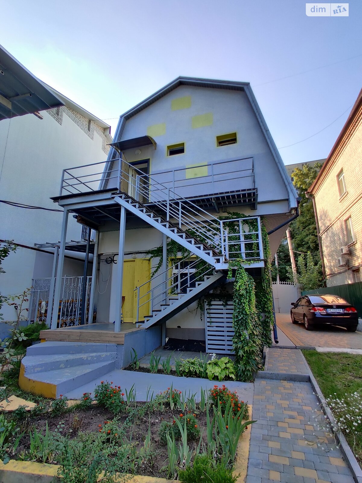 двухэтажный дом беседка, 85 кв. м, кирпич. Сдается помесячно в Днепре, в районе Лагерный фото 1