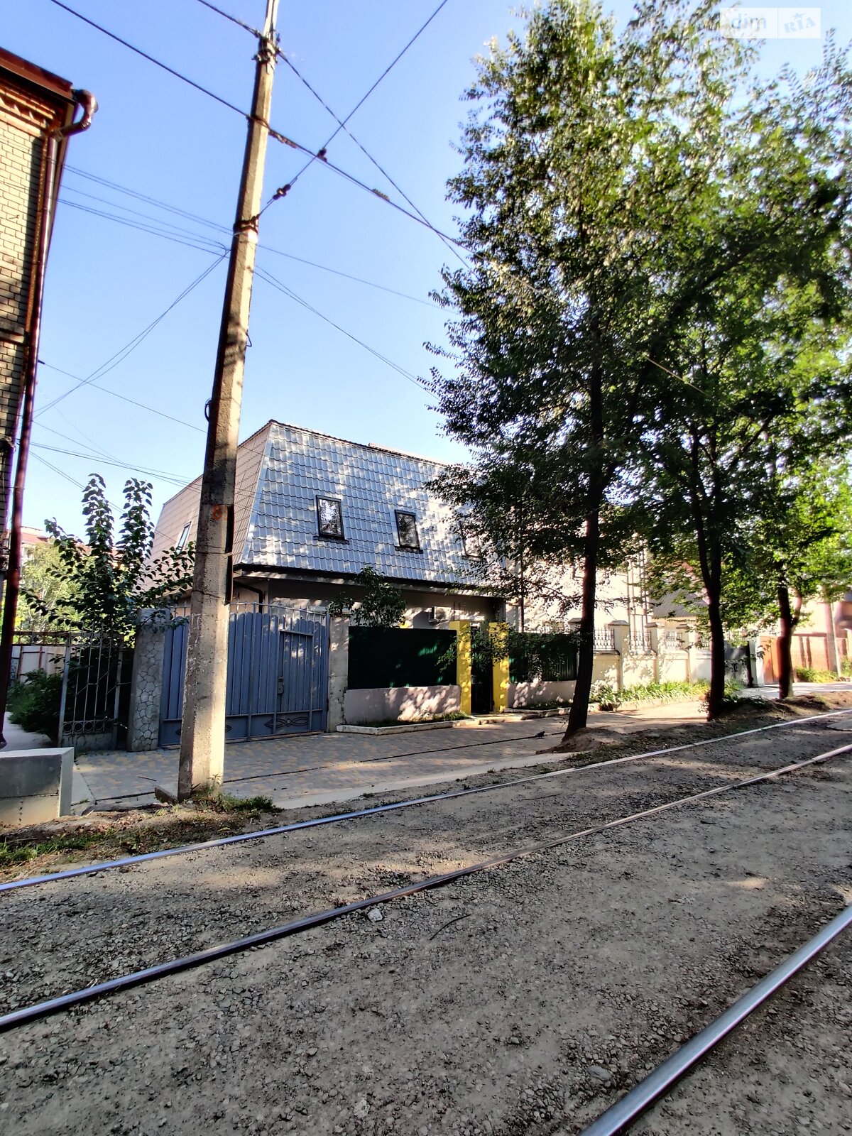 двухэтажный дом беседка, 85 кв. м, кирпич. Сдается помесячно в Днепре, в районе Лагерный фото 1