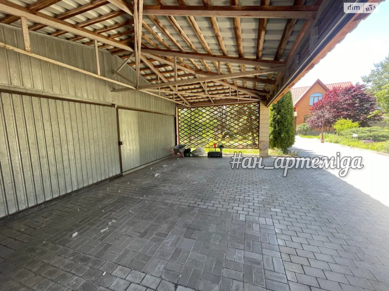 двухэтажный дом с верандой, 155 кв. м, кирпич. Сдается помесячно в Днепре, в районе Ломовка фото 1 двухэтажный дом с верандой, 155 кв. м, кирпич. Сдается помесячно в Днепре, в районе Ломовка фото 1