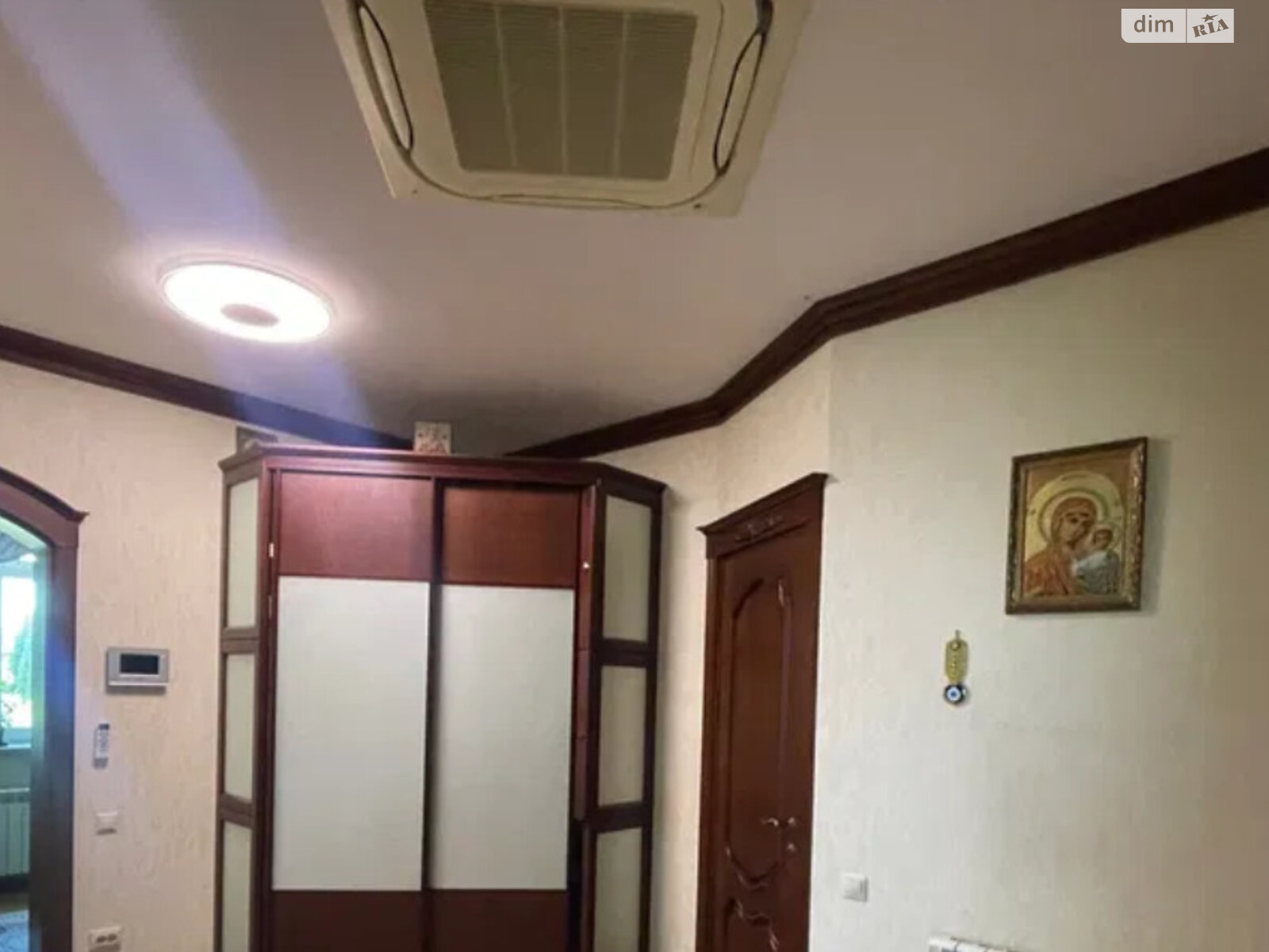 двухэтажный дом с верандой, 155 кв. м, кирпич. Сдается помесячно в Днепре, в районе Ломовка фото 1 двухэтажный дом с верандой, 155 кв. м, кирпич. Сдается помесячно в Днепре, в районе Ломовка фото 1