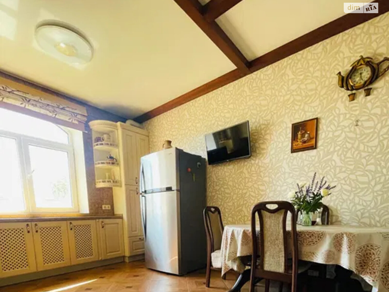 двухэтажный дом с верандой, 155 кв. м, кирпич. Сдается помесячно в Днепре, в районе Ломовка фото 1 двухэтажный дом с верандой, 155 кв. м, кирпич. Сдается помесячно в Днепре, в районе Ломовка фото 1