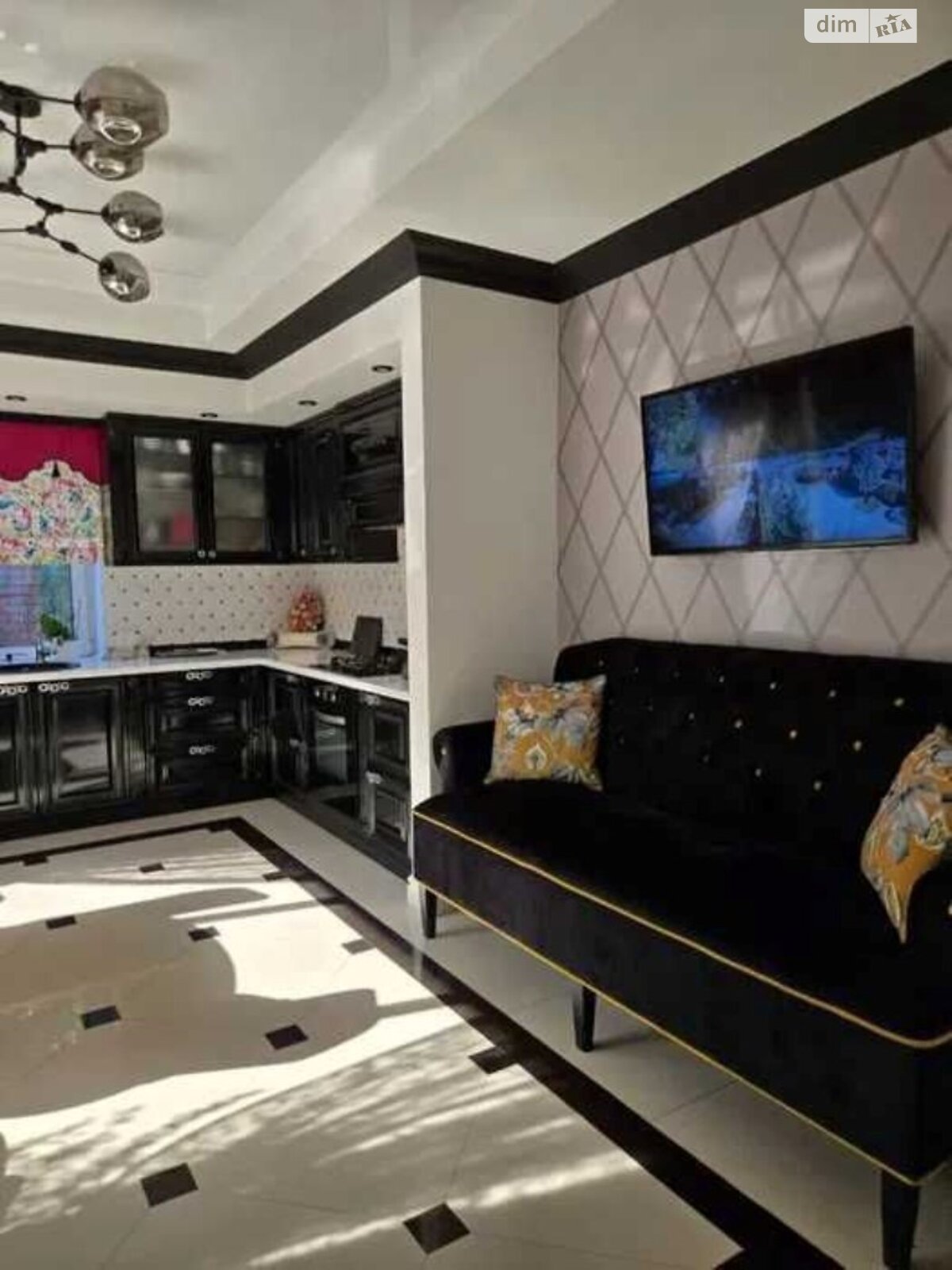 двопроверховий будинок з верандою, 350 кв. м, газобетон. Здається помісячно в Дніпрі, в районі Ломівка фото 1