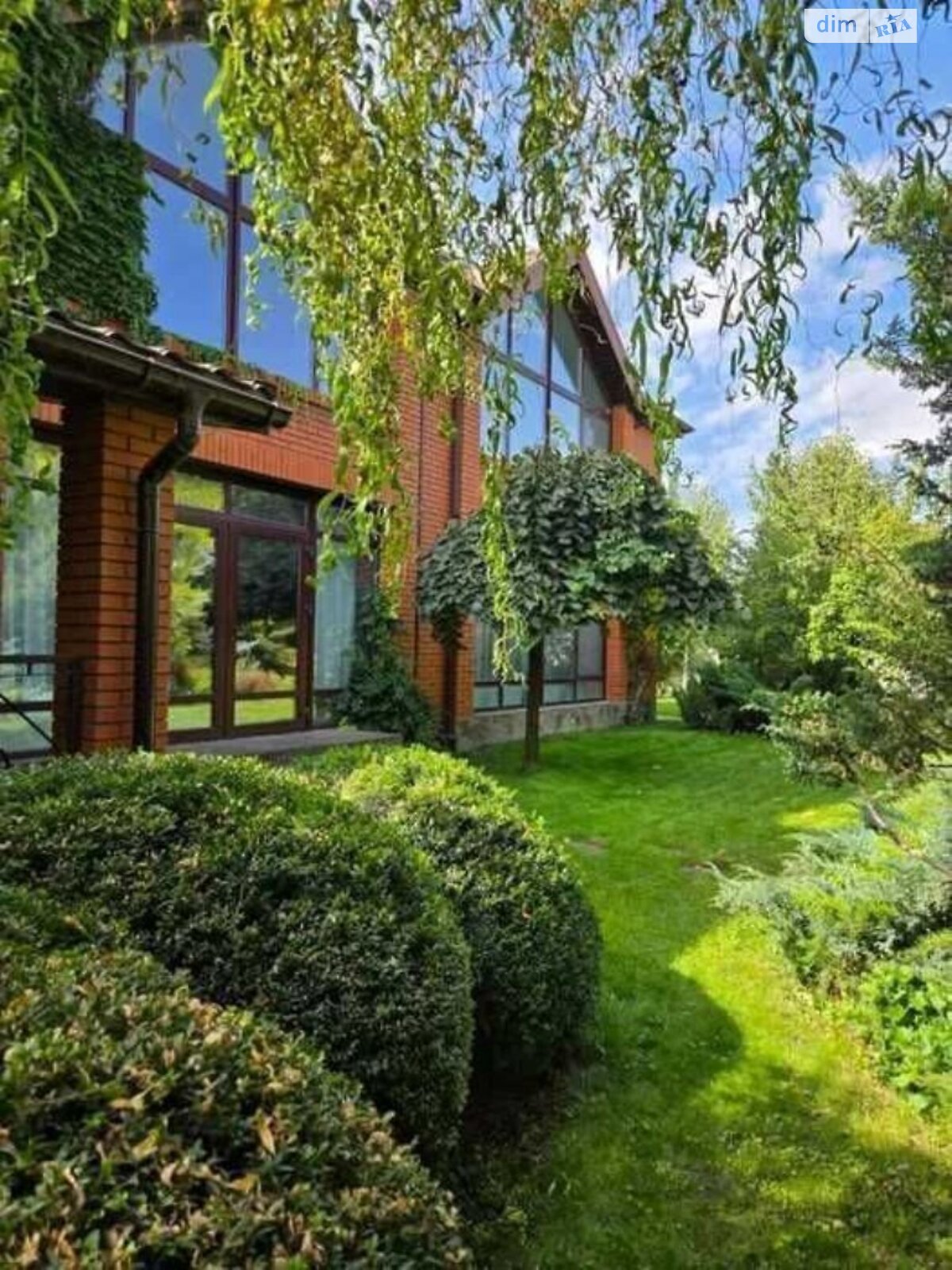 двопроверховий будинок з верандою, 350 кв. м, газобетон. Здається помісячно в Дніпрі, в районі Ломівка фото 1