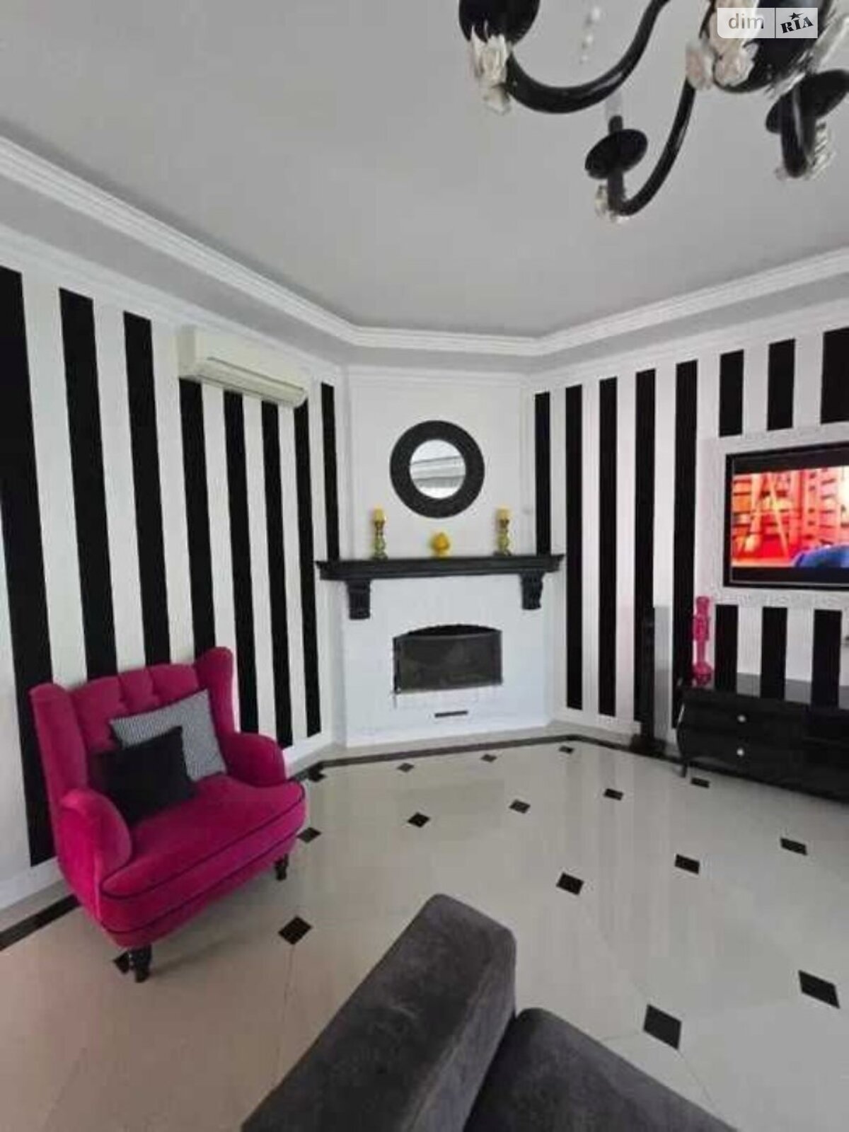 двопроверховий будинок з верандою, 350 кв. м, газобетон. Здається помісячно в Дніпрі, в районі Ломівка фото 1