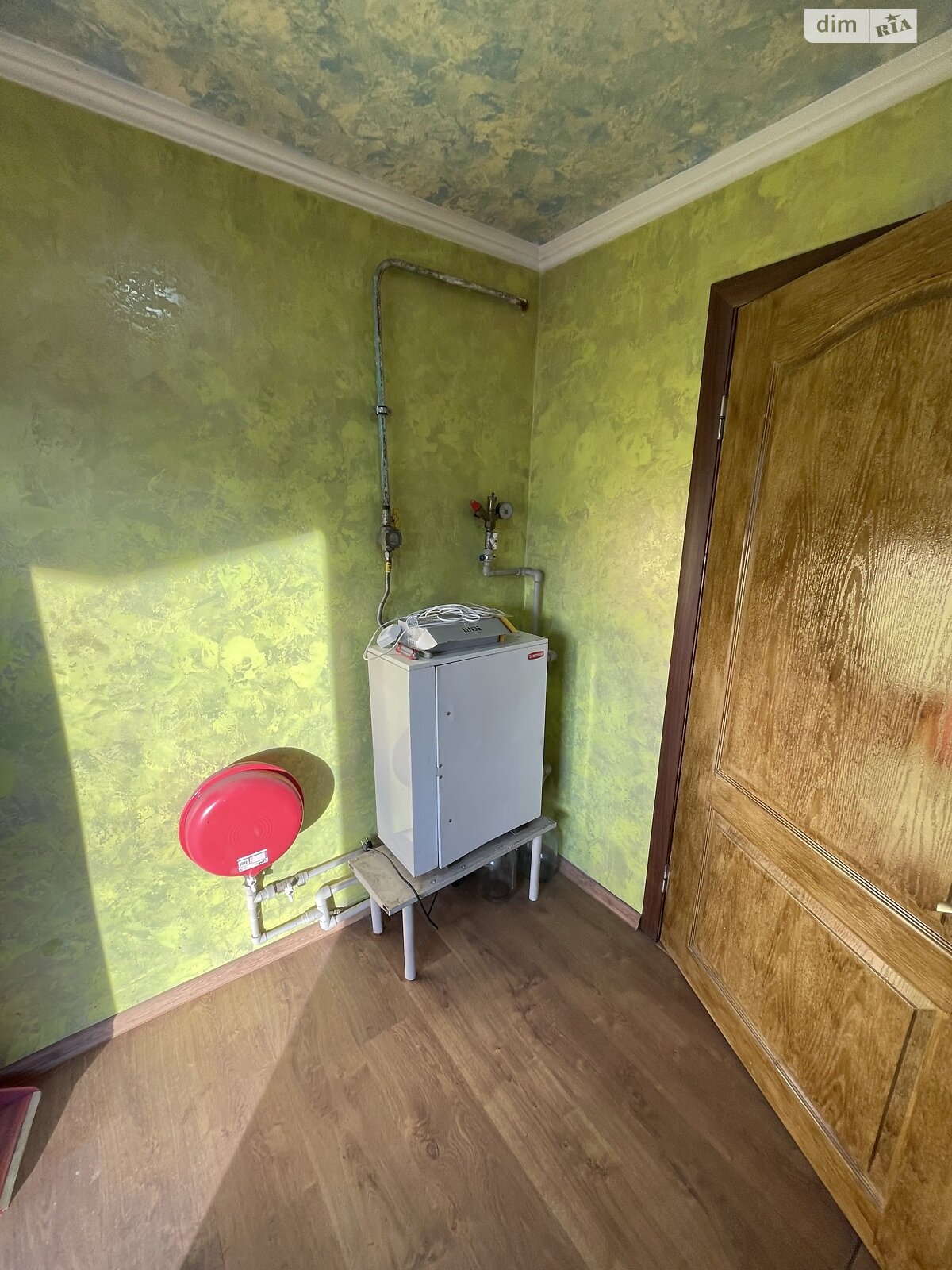 одноэтажный дом с верандой, 80 кв. м, кирпич. Сдается помесячно в Днепре, в районе Ломовка фото 1 одноэтажный дом с верандой, 80 кв. м, кирпич. Сдается помесячно в Днепре, в районе Ломовка фото 1