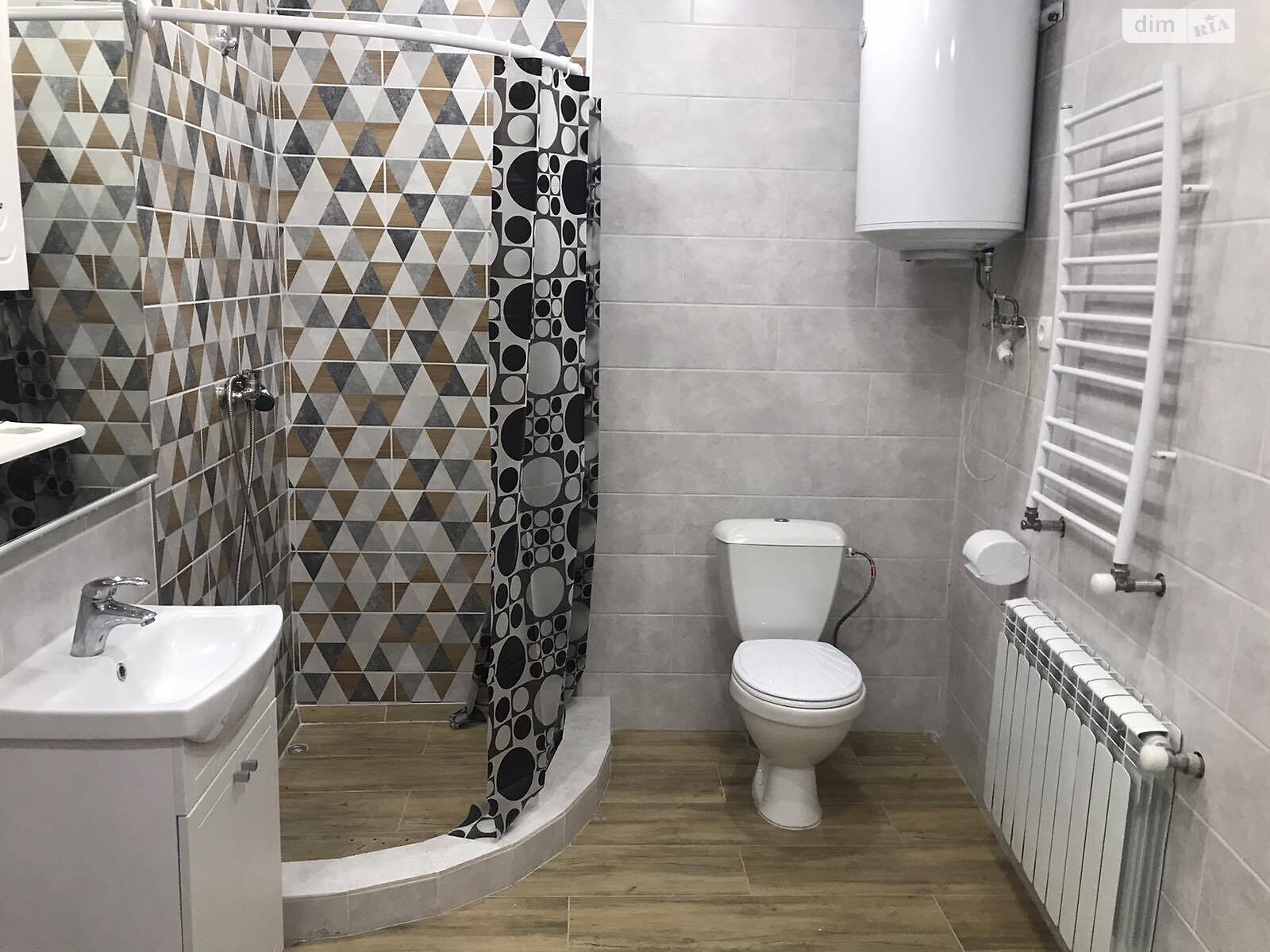 одноэтажный дом, 90 кв. м, кирпич. Сдается помесячно в Днепре, в районе Ломовка фото 1 одноэтажный дом, 90 кв. м, кирпич. Сдается помесячно в Днепре, в районе Ломовка фото 1