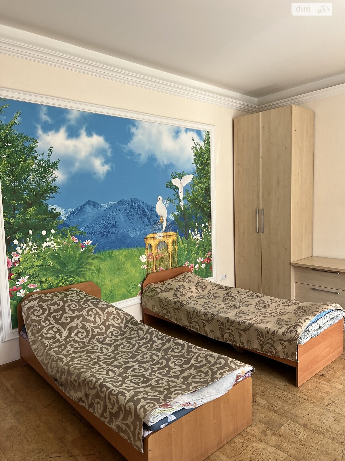 трехэтажный дом, 1100 кв. м, кирпич. Сдается помесячно в Днепре, в районе Лоцкамянка фото 1 трехэтажный дом, 1100 кв. м, кирпич. Сдается помесячно в Днепре, в районе Лоцкамянка фото 1