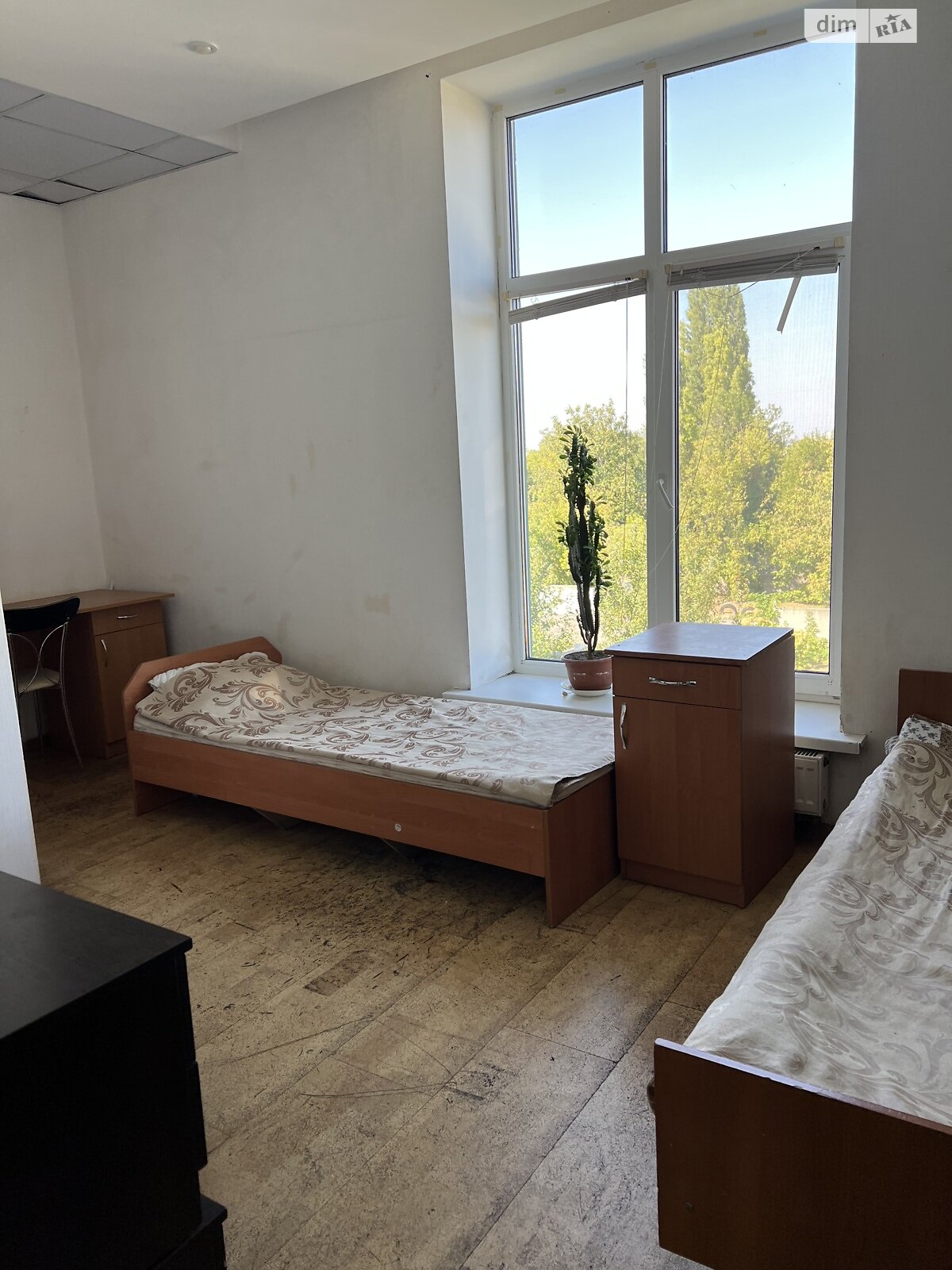трехэтажный дом, 1100 кв. м, кирпич. Сдается помесячно в Днепре, в районе Лоцкамянка фото 1 трехэтажный дом, 1100 кв. м, кирпич. Сдается помесячно в Днепре, в районе Лоцкамянка фото 1