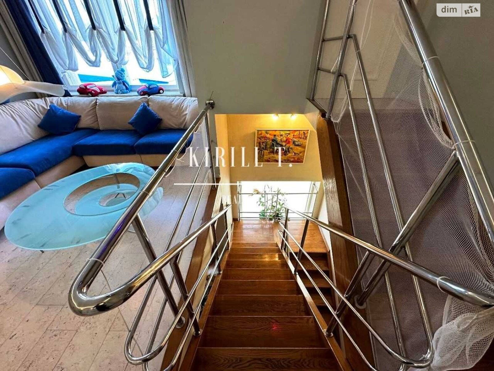 двоповерховий будинок з верандою, 320 кв. м, кирпич. Здається помісячно в Дніпрі, в районі Мирний фото 1 двопроверховий будинок з верандою, 320 кв. м, кирпич. Здається помісячно в Дніпрі, в районі Мирний фото 1