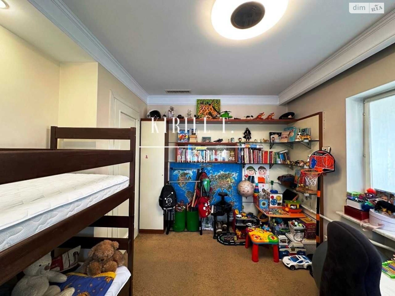 двоповерховий будинок з верандою, 320 кв. м, кирпич. Здається помісячно в Дніпрі, в районі Мирний фото 1 двопроверховий будинок з верандою, 320 кв. м, кирпич. Здається помісячно в Дніпрі, в районі Мирний фото 1