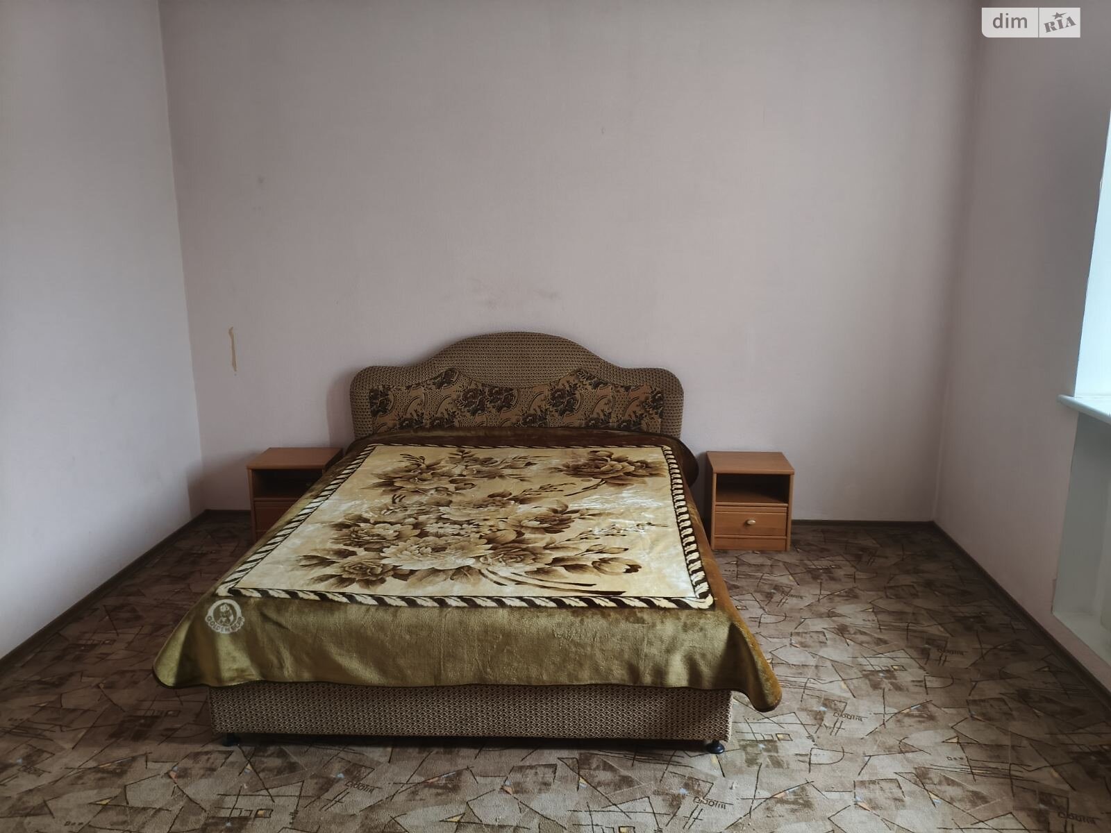 двухэтажный дом с гаражом, 200 кв. м, кирпич. Сдается помесячно в Днепре, в районе Набережная фото 1 двухэтажный дом с гаражом, 200 кв. м, кирпич. Сдается помесячно в Днепре, в районе Набережная фото 1