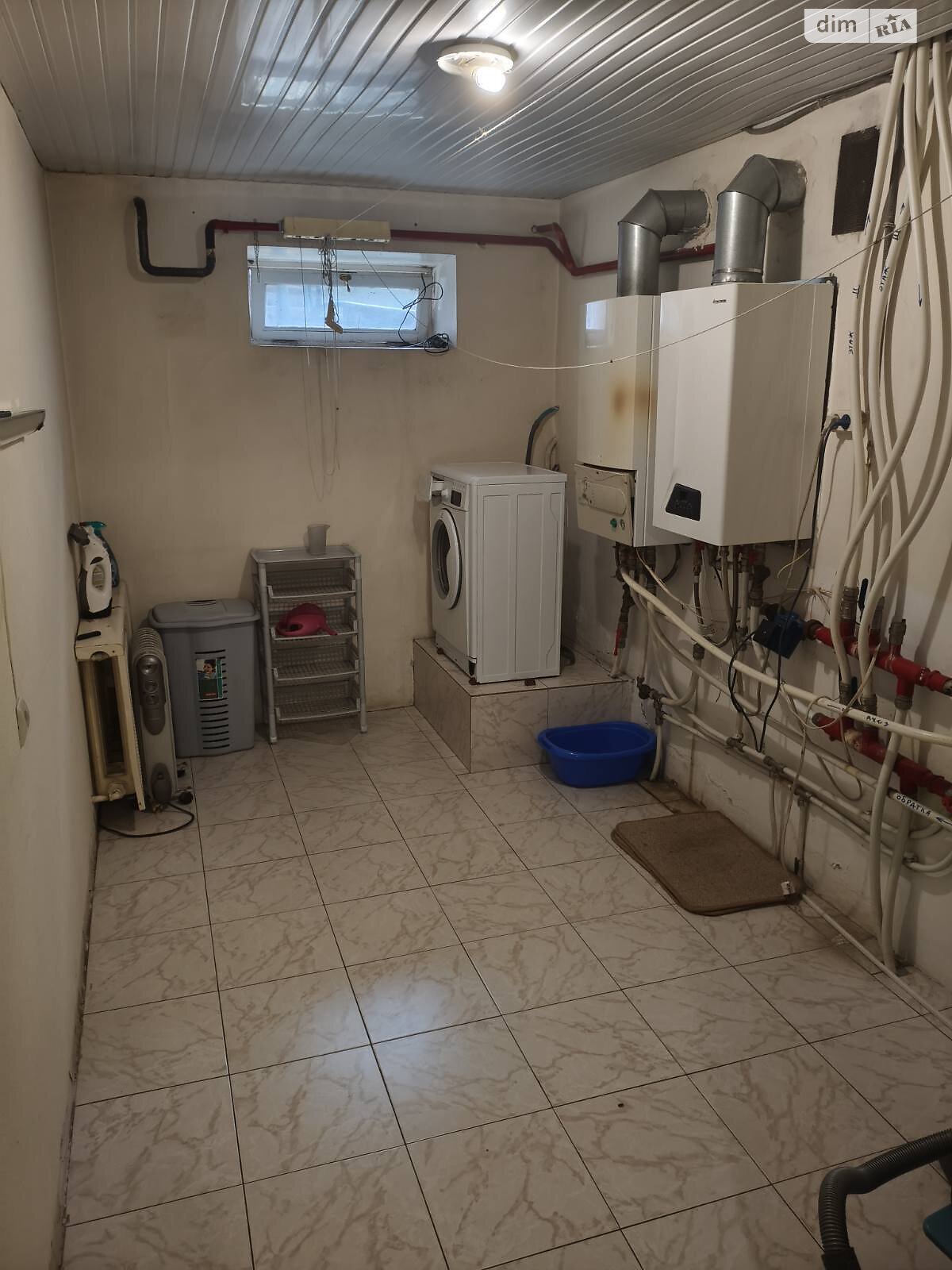 двухэтажный дом с гаражом, 200 кв. м, кирпич. Сдается помесячно в Днепре, в районе Набережная фото 1 двухэтажный дом с гаражом, 200 кв. м, кирпич. Сдается помесячно в Днепре, в районе Набережная фото 1