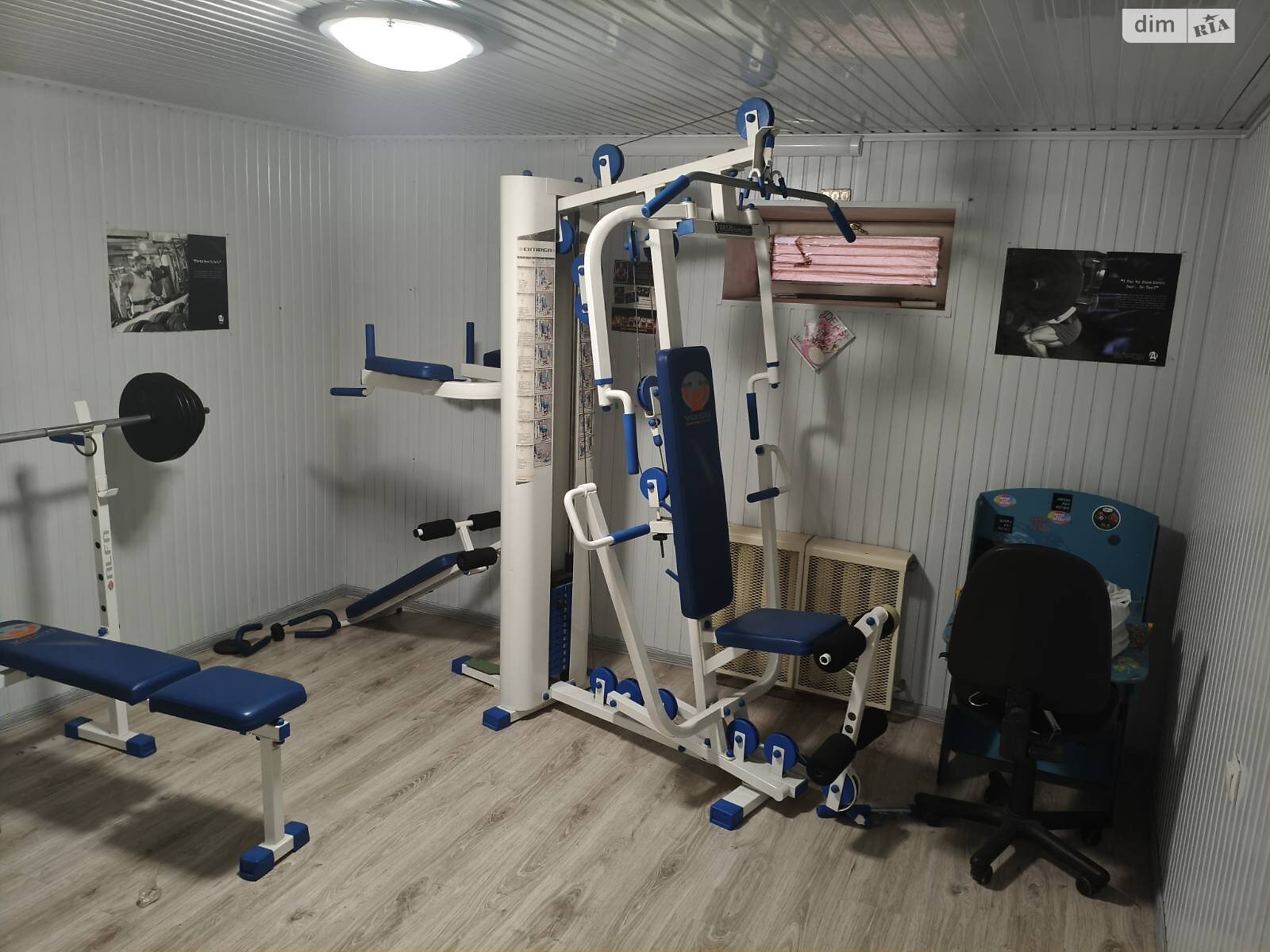 двухэтажный дом с гаражом, 200 кв. м, кирпич. Сдается помесячно в Днепре, в районе Набережная фото 1 двухэтажный дом с гаражом, 200 кв. м, кирпич. Сдается помесячно в Днепре, в районе Набережная фото 1