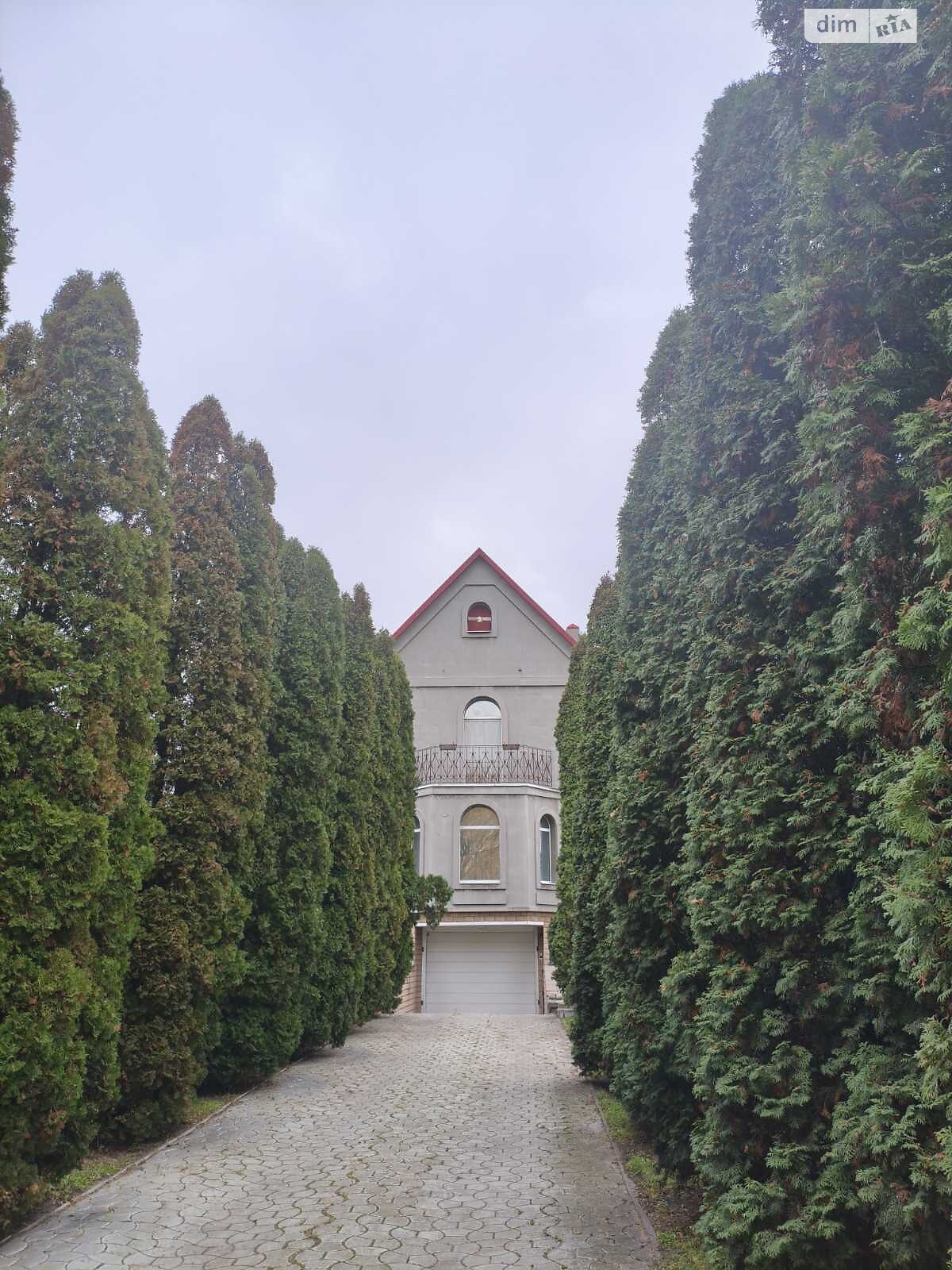 двухэтажный дом с гаражом, 200 кв. м, кирпич. Сдается помесячно в Днепре, в районе Набережная фото 1 двухэтажный дом с гаражом, 200 кв. м, кирпич. Сдается помесячно в Днепре, в районе Набережная фото 1