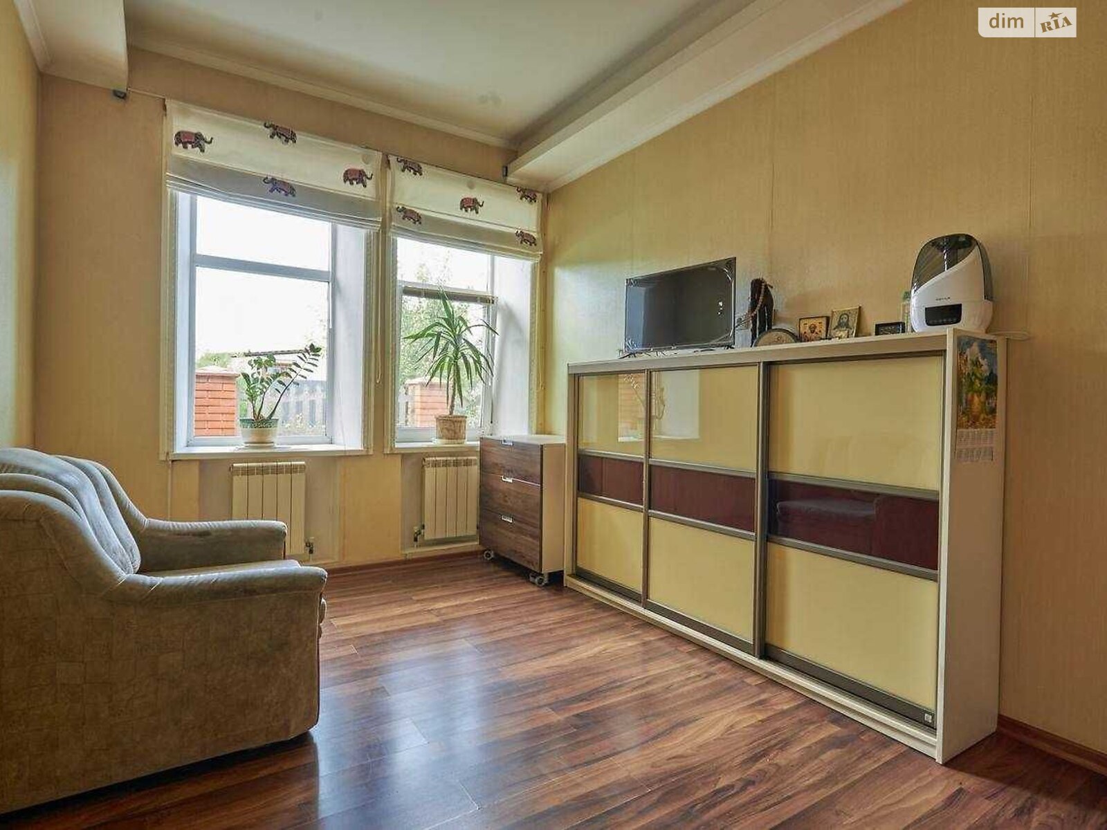 одноэтажный дом с верандой, 120 кв. м, кирпич. Сдается помесячно в Днепре, в районе Новое Клочко фото 1 одноэтажный дом с верандой, 120 кв. м, кирпич. Сдается помесячно в Днепре, в районе Новое Клочко фото 1