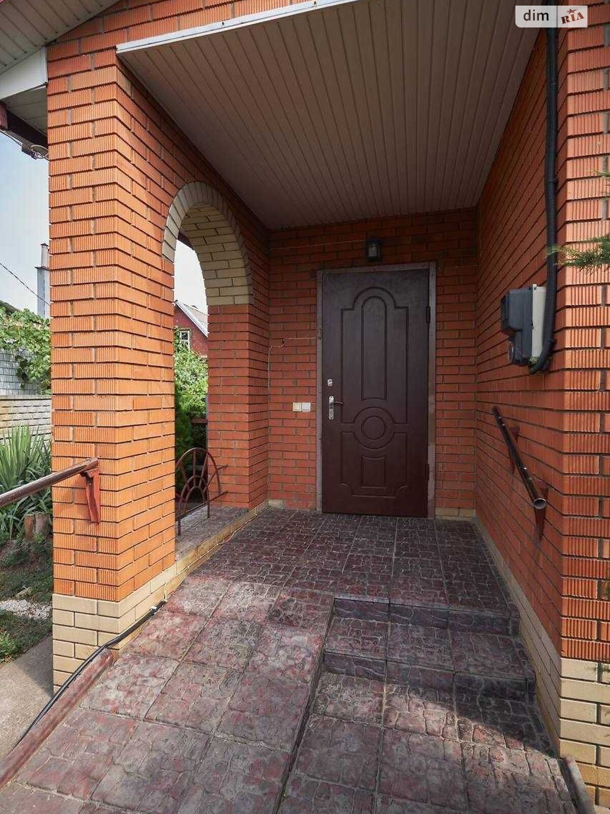 одноэтажный дом с верандой, 120 кв. м, кирпич. Сдается помесячно в Днепре, в районе Новое Клочко фото 1 одноэтажный дом с верандой, 120 кв. м, кирпич. Сдается помесячно в Днепре, в районе Новое Клочко фото 1