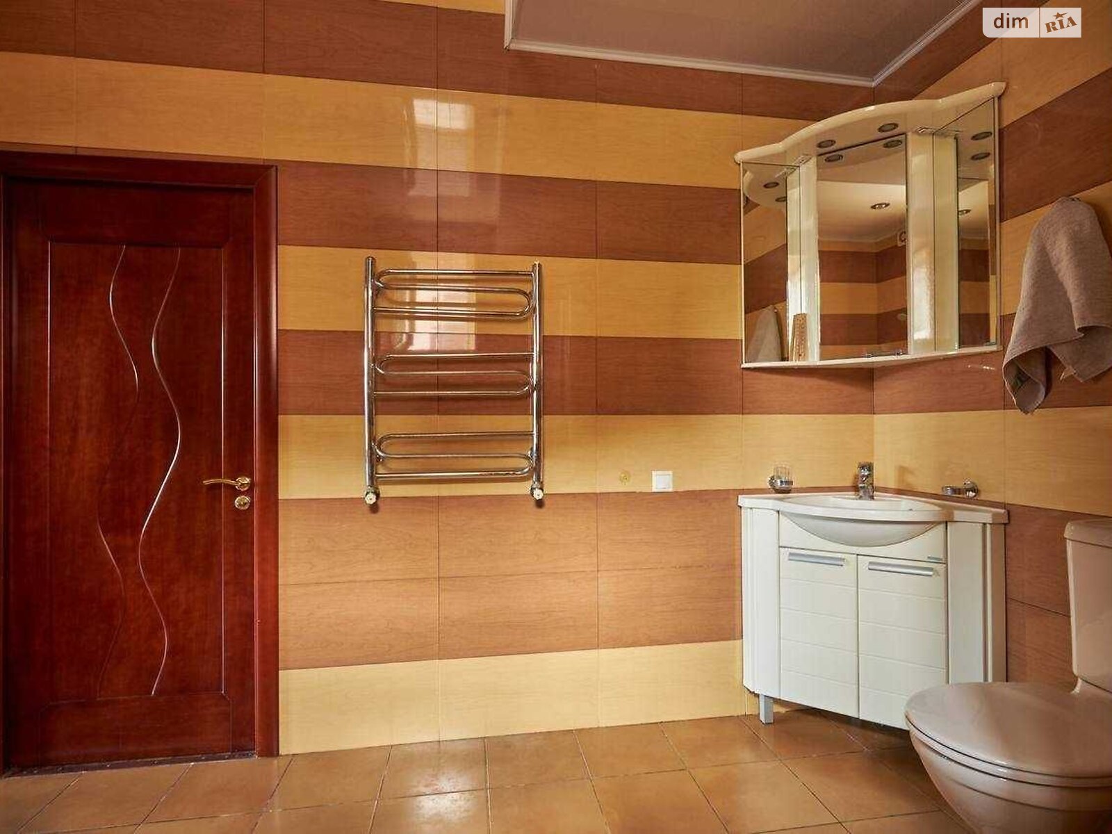 одноэтажный дом с верандой, 120 кв. м, кирпич. Сдается помесячно в Днепре, в районе Новое Клочко фото 1 одноэтажный дом с верандой, 120 кв. м, кирпич. Сдается помесячно в Днепре, в районе Новое Клочко фото 1