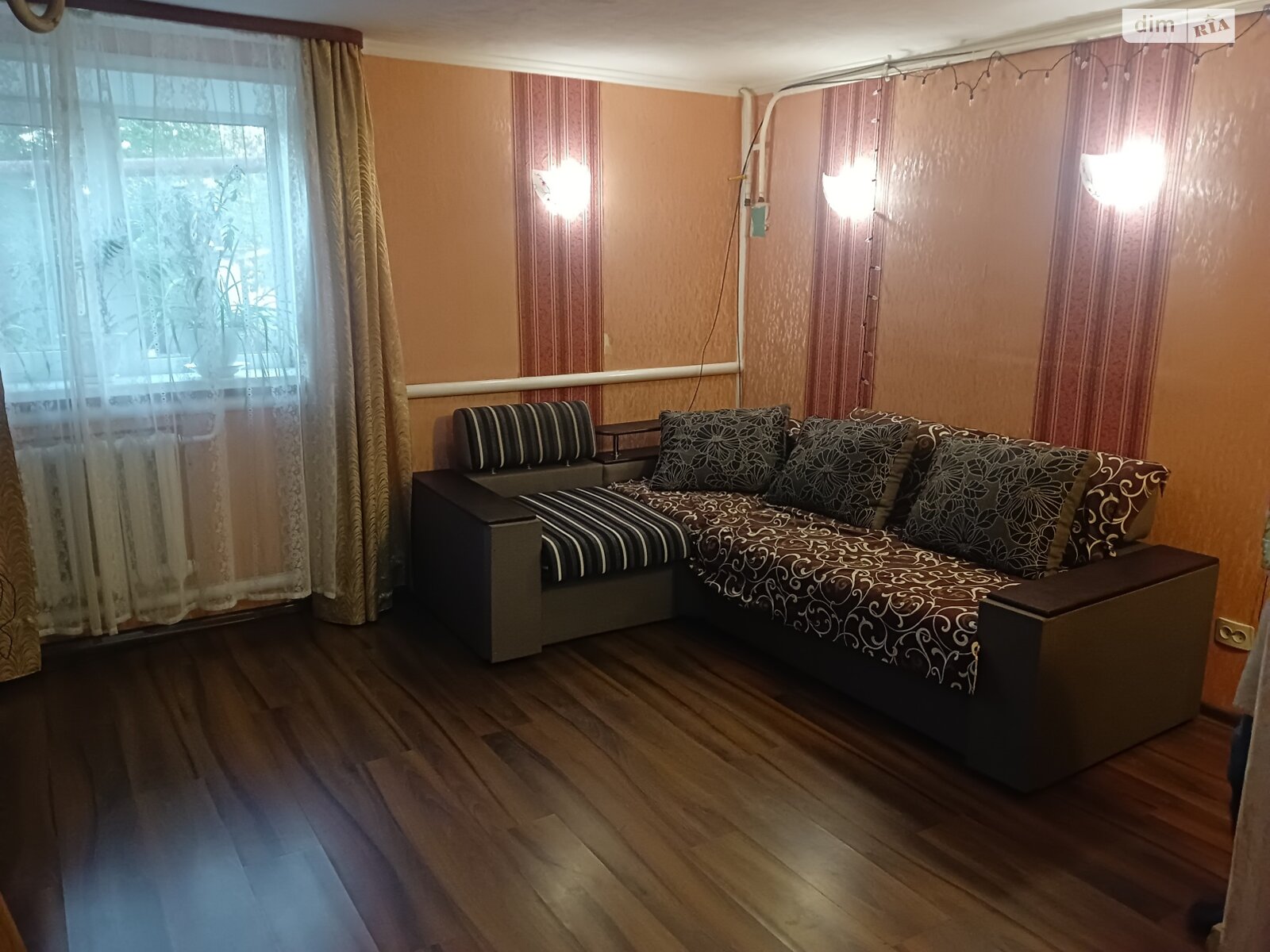 одноповерховий будинок, 55.4 кв. м, цегла. Здається помісячно в Дніпрі, в районі Новокодацький фото 1 однопроверховий будинок, 55.4 кв. м, цегла. Здається помісячно в Дніпрі, в районі Новокодацький фото 1