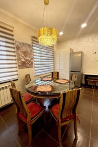 двухэтажный дом с гаражом, 220 кв. м, кирпич. Сдается помесячно в Днепре, в районе Подстанция фото 2