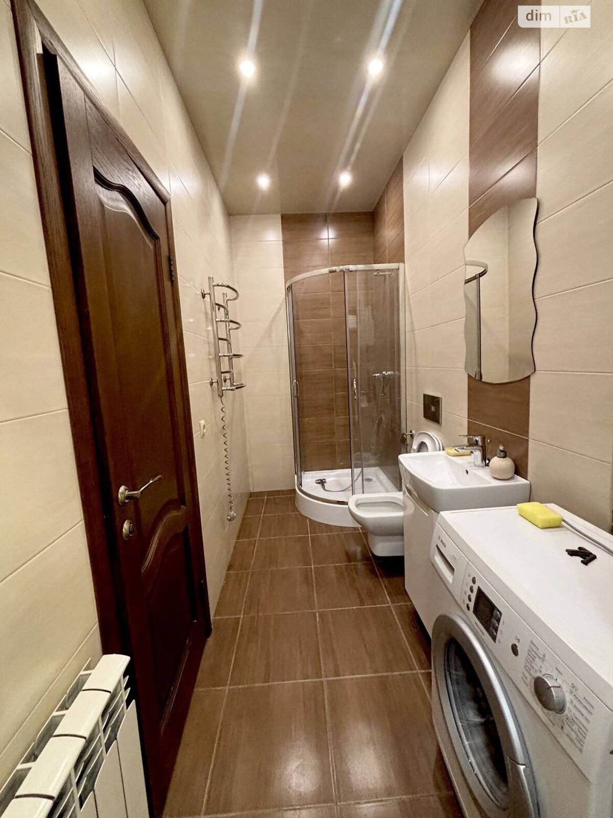 двухэтажный дом с гаражом, 220 кв. м, кирпич. Сдается помесячно в Днепре, в районе Подстанция фото 1