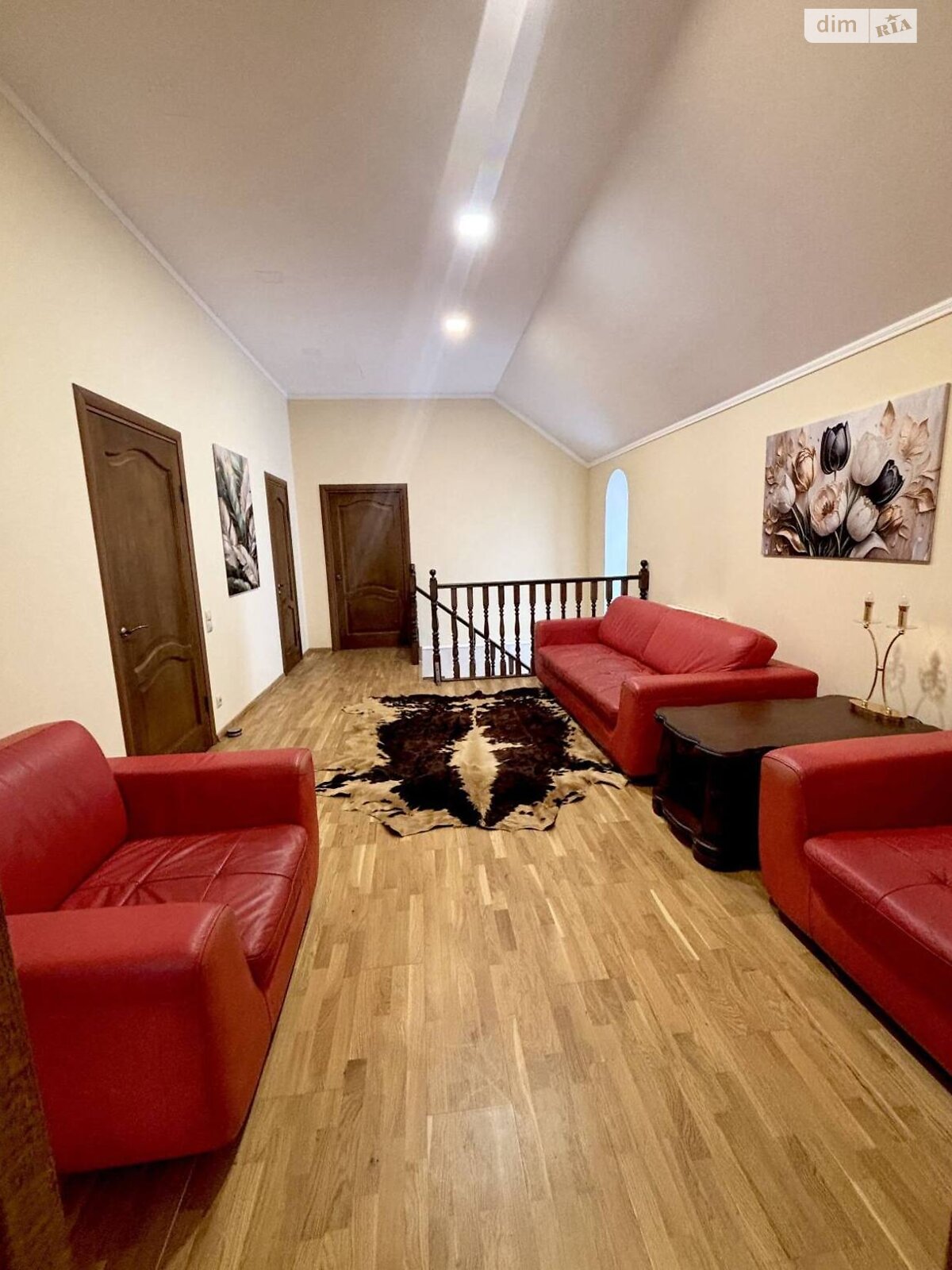 двухэтажный дом с гаражом, 220 кв. м, кирпич. Сдается помесячно в Днепре, в районе Подстанция фото 1