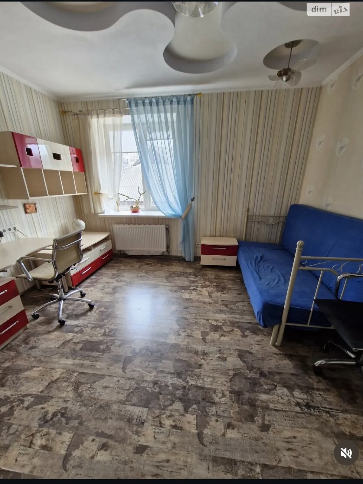 трехэтажный дом, 350 кв. м, кирпич. Сдается помесячно в Днепре, в районе Рабочая фото 1