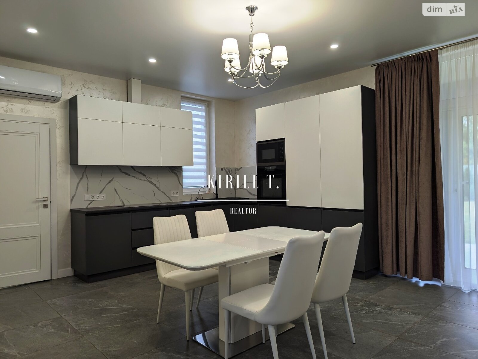 двухэтажный дом с верандой, 200 кв. м, кирпич. Сдается помесячно в Днепре, в районе Самаровка фото 1 двухэтажный дом с верандой, 200 кв. м, кирпич. Сдается помесячно в Днепре, в районе Самаровка фото 1