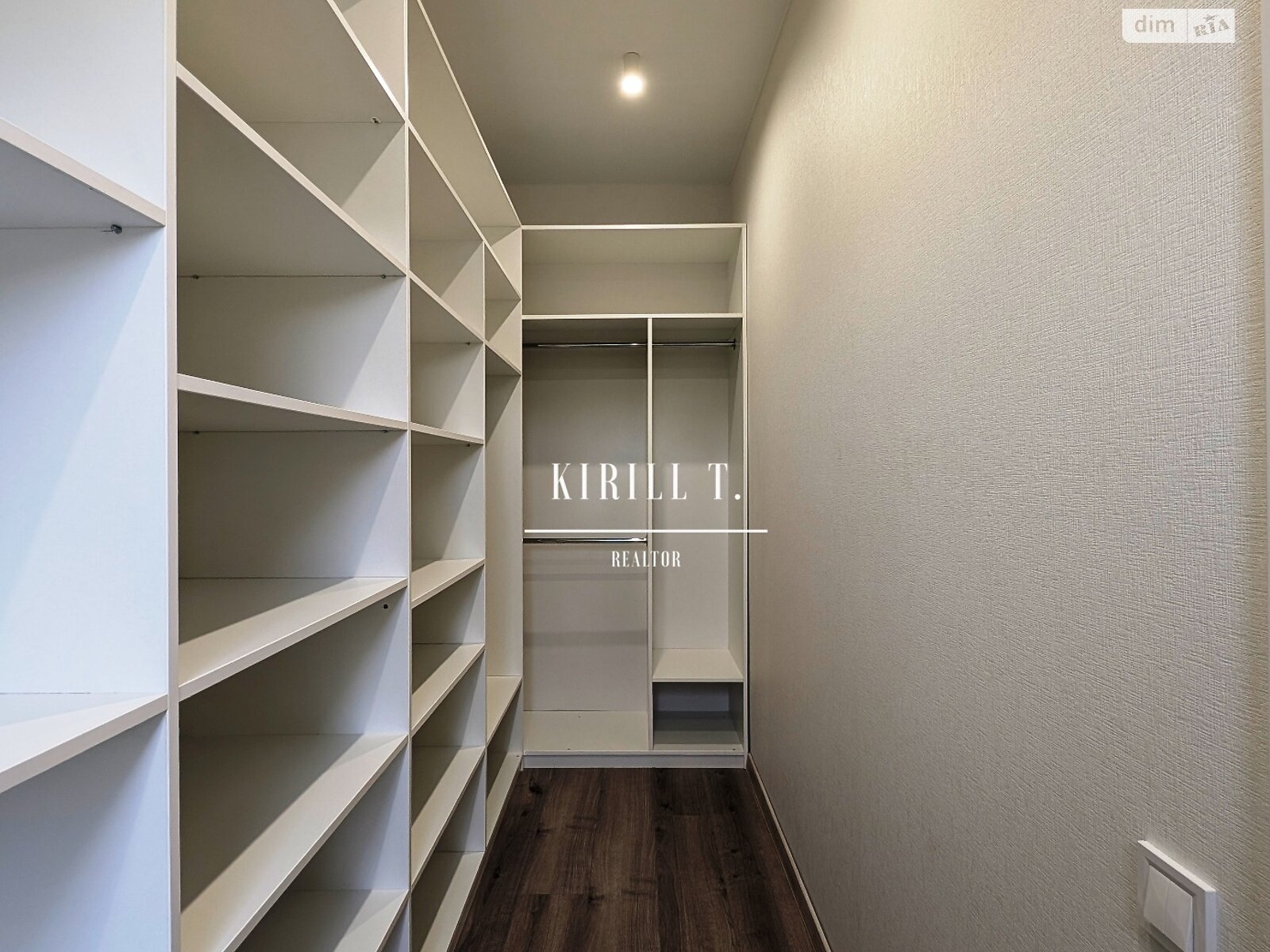 двухэтажный дом с верандой, 200 кв. м, кирпич. Сдается помесячно в Днепре, в районе Самаровка фото 1 двухэтажный дом с верандой, 200 кв. м, кирпич. Сдается помесячно в Днепре, в районе Самаровка фото 1