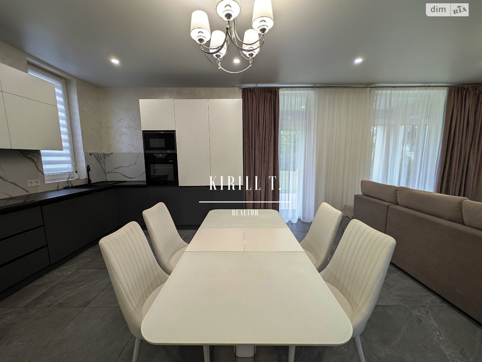 двухэтажный дом с верандой, 200 кв. м, кирпич. Сдается помесячно в Днепре, в районе Самаровка фото 1 двухэтажный дом с верандой, 200 кв. м, кирпич. Сдается помесячно в Днепре, в районе Самаровка фото 1