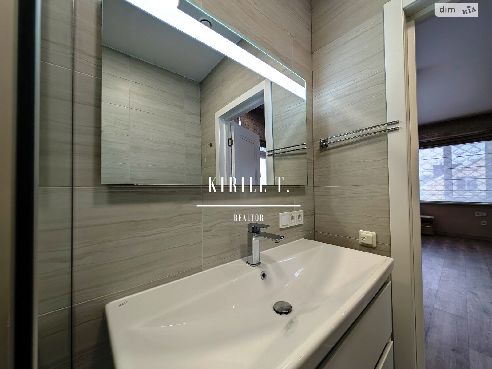 двухэтажный дом с верандой, 200 кв. м, кирпич. Сдается помесячно в Днепре, в районе Самаровка фото 1 двухэтажный дом с верандой, 200 кв. м, кирпич. Сдается помесячно в Днепре, в районе Самаровка фото 1