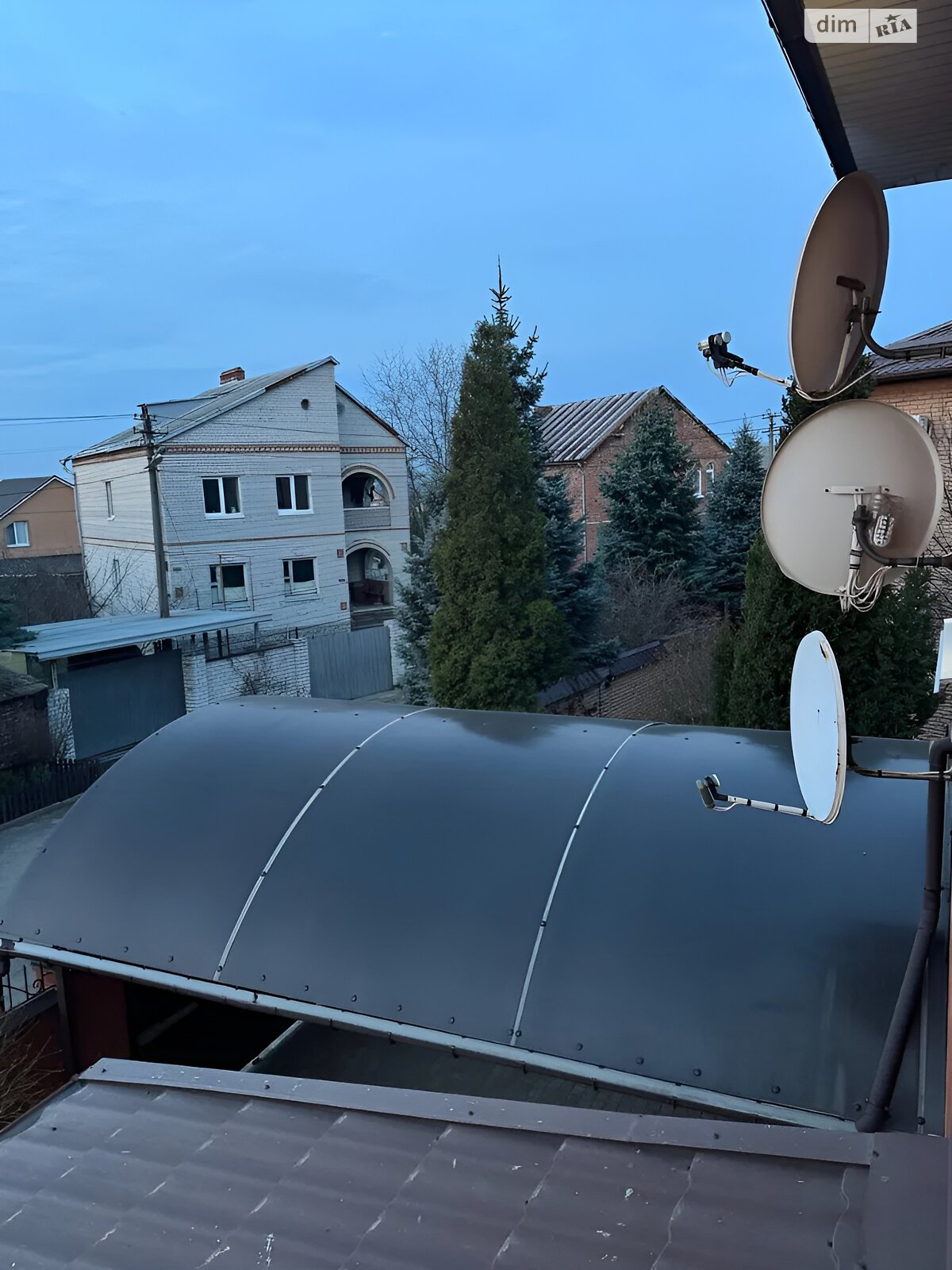 двоповерховий будинок з балконом, 210 кв. м, цегла. Здається помісячно в Дніпрі, в районі Шевченківський фото 1 двопроверховий будинок з балконом, 210 кв. м, цегла. Здається помісячно в Дніпрі, в районі Шевченківський фото 1