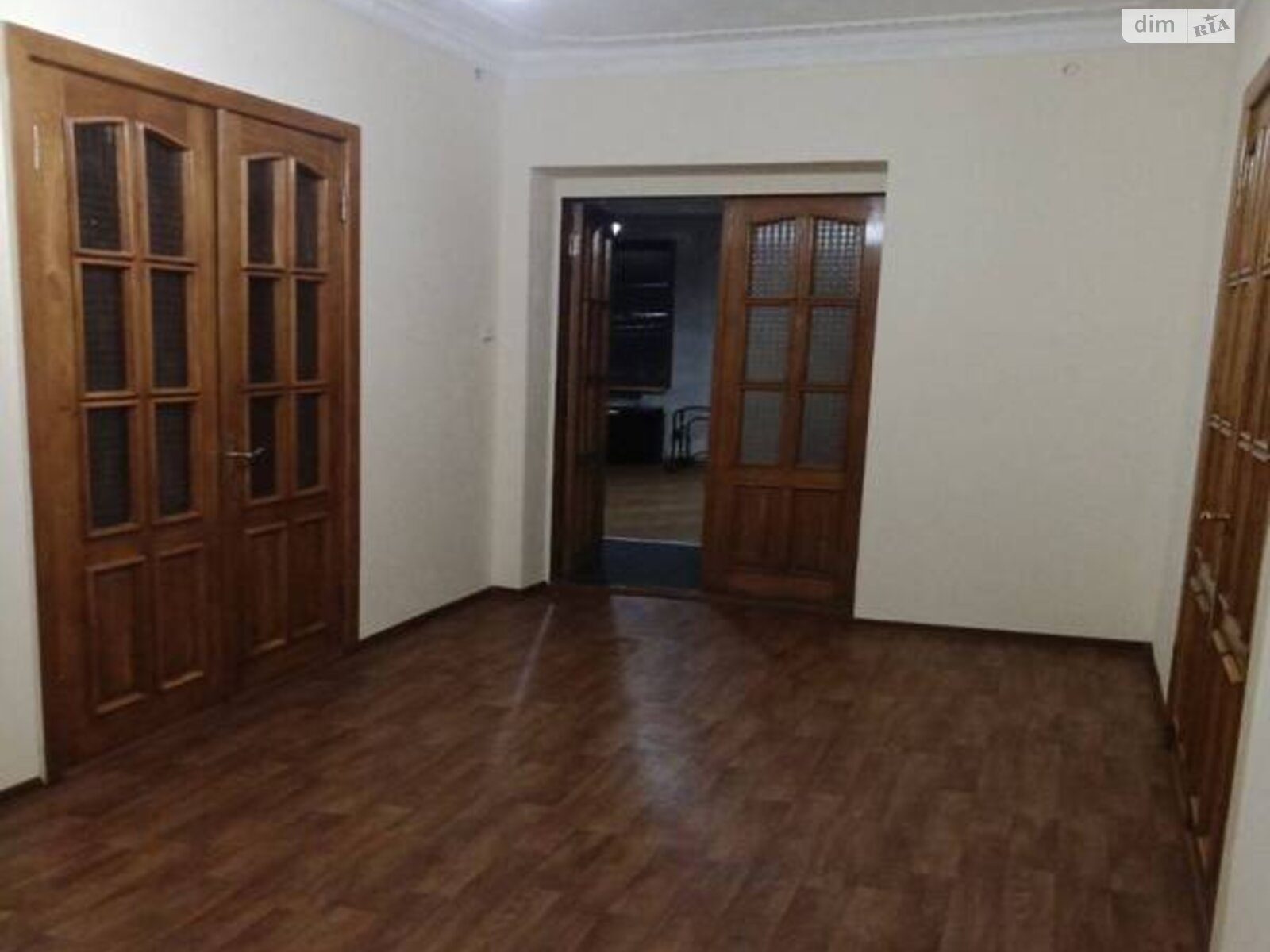 двоповерховий будинок, 250 кв. м, цегла силікатна. Здається помісячно в Дніпрі, в районі Центральний фото 1 двопроверховий будинок, 250 кв. м, цегла силікатна. Здається помісячно в Дніпрі, в районі Центральний фото 1