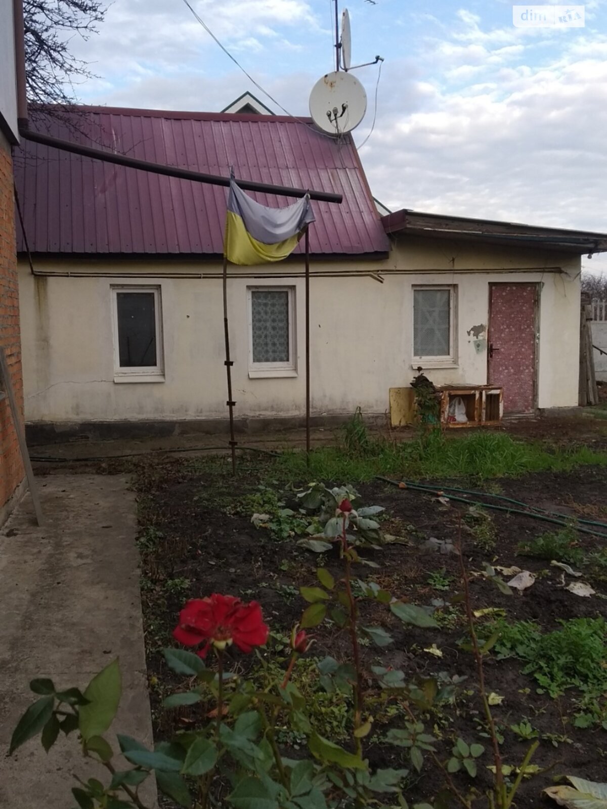 одноэтажный дом с гаражом, 17 кв. м, кирпич. Сдается помесячно в Днепре фото 1 одноэтажный дом с гаражом, 17 кв. м, кирпич. Сдается помесячно в Днепре фото 1