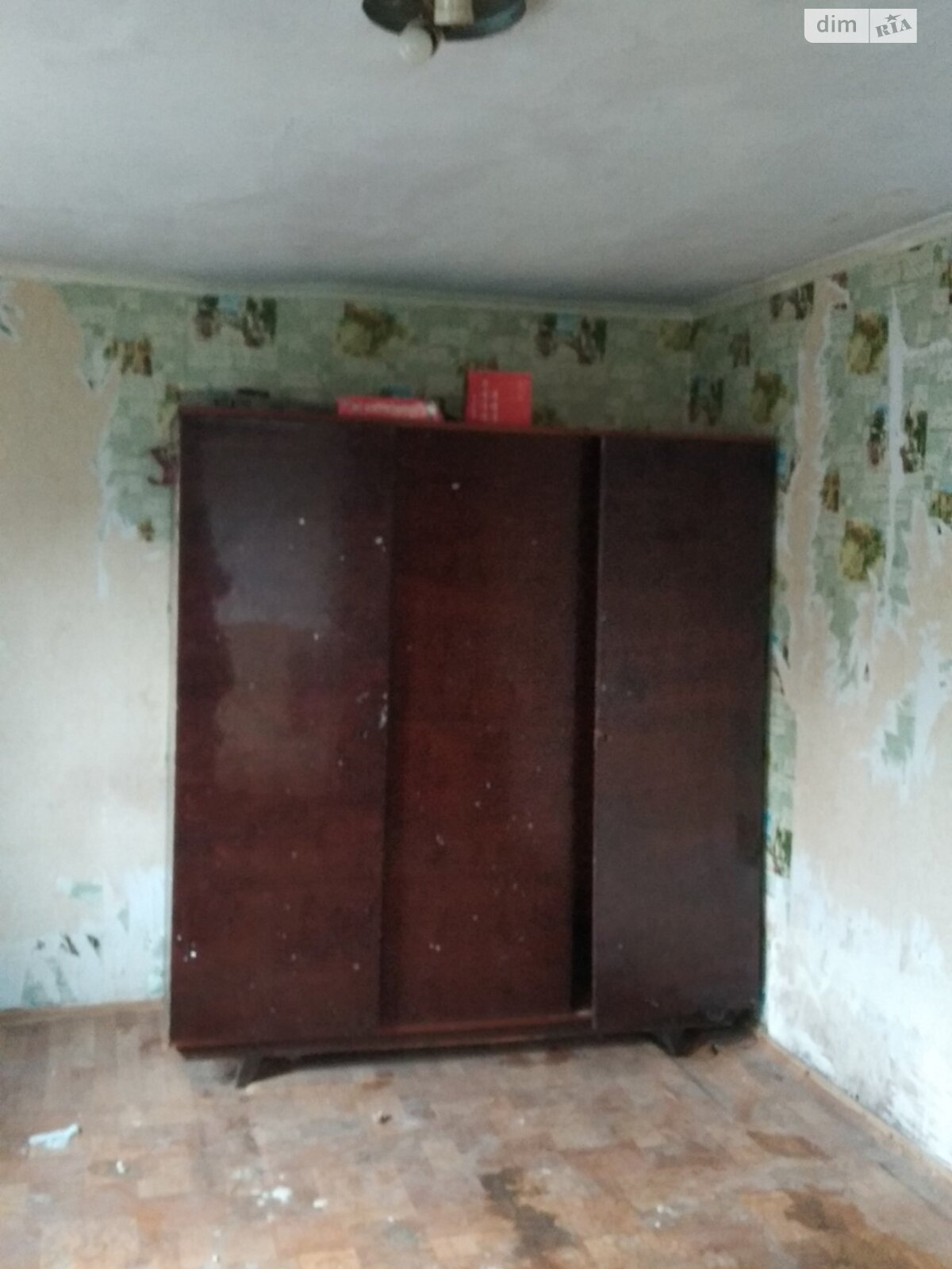 одноэтажный дом с гаражом, 17 кв. м, кирпич. Сдается помесячно в Днепре фото 1 одноэтажный дом с гаражом, 17 кв. м, кирпич. Сдается помесячно в Днепре фото 1