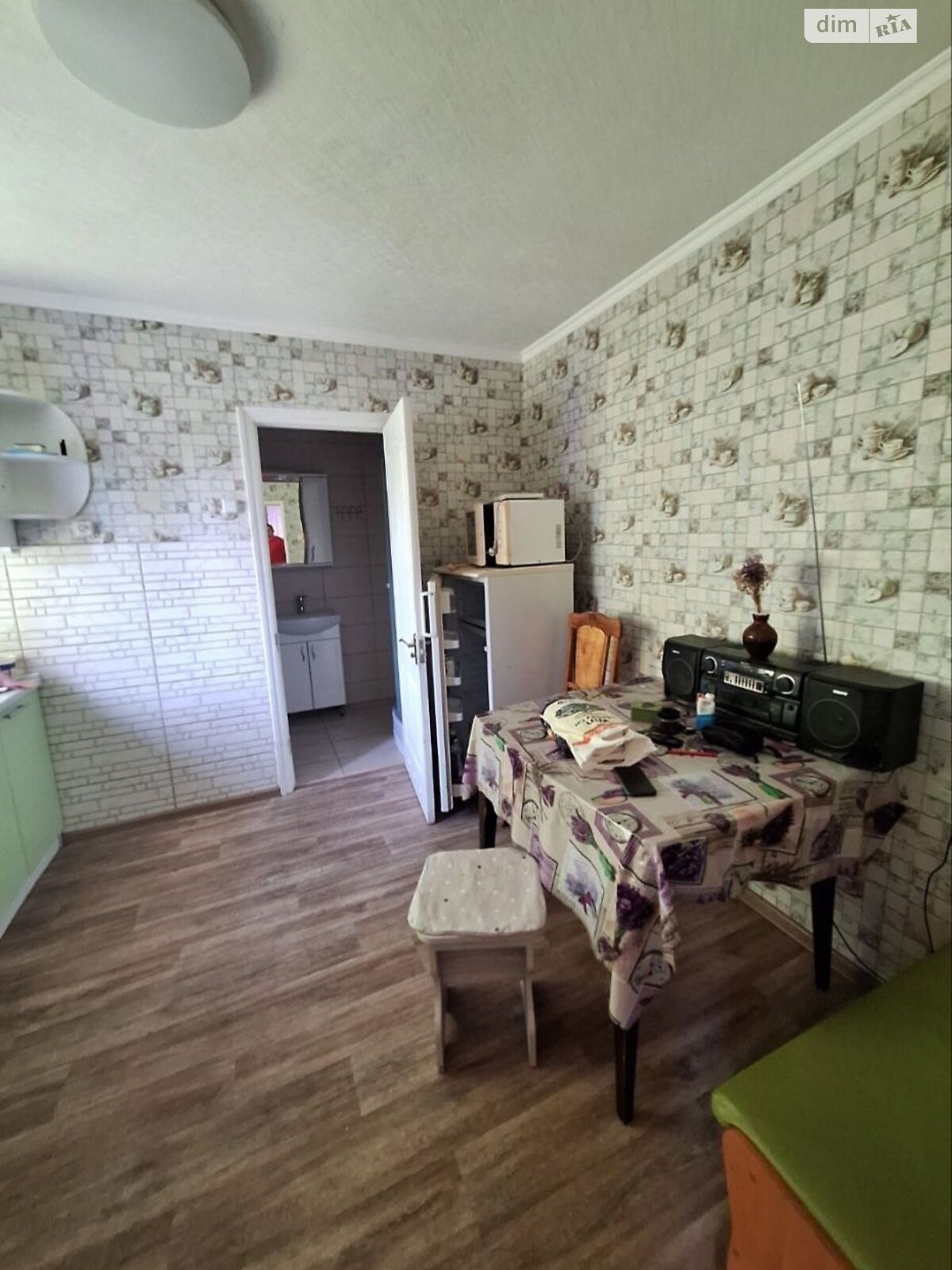одноповерховий будинок, 70 кв. м, цегла. Здається помісячно в Дніпрі, в районі Соборний фото 1 однопроверховий будинок, 70 кв. м, цегла. Здається помісячно в Дніпрі, в районі Соборний фото 1