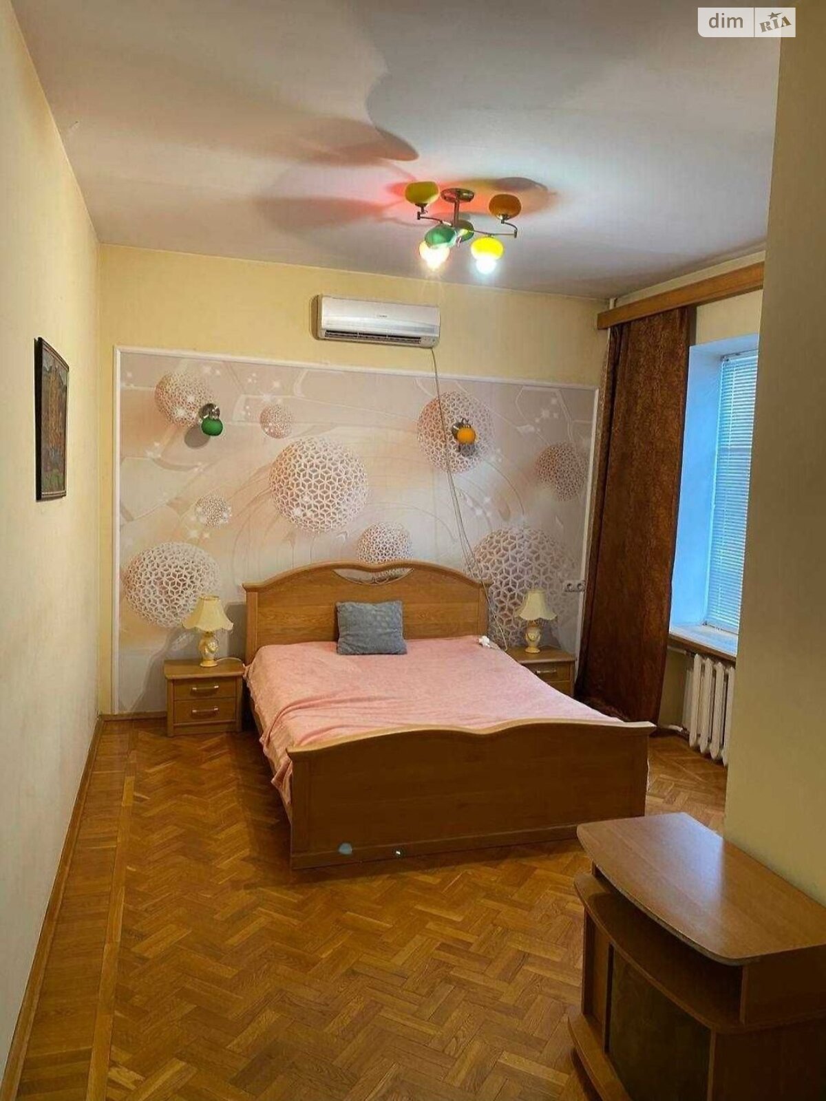 двухэтажный дом, 200 кв. м, кирпич. Сдается помесячно в Днепре, в районе Соборный фото 1 двухэтажный дом, 200 кв. м, кирпич. Сдается помесячно в Днепре, в районе Соборный фото 1